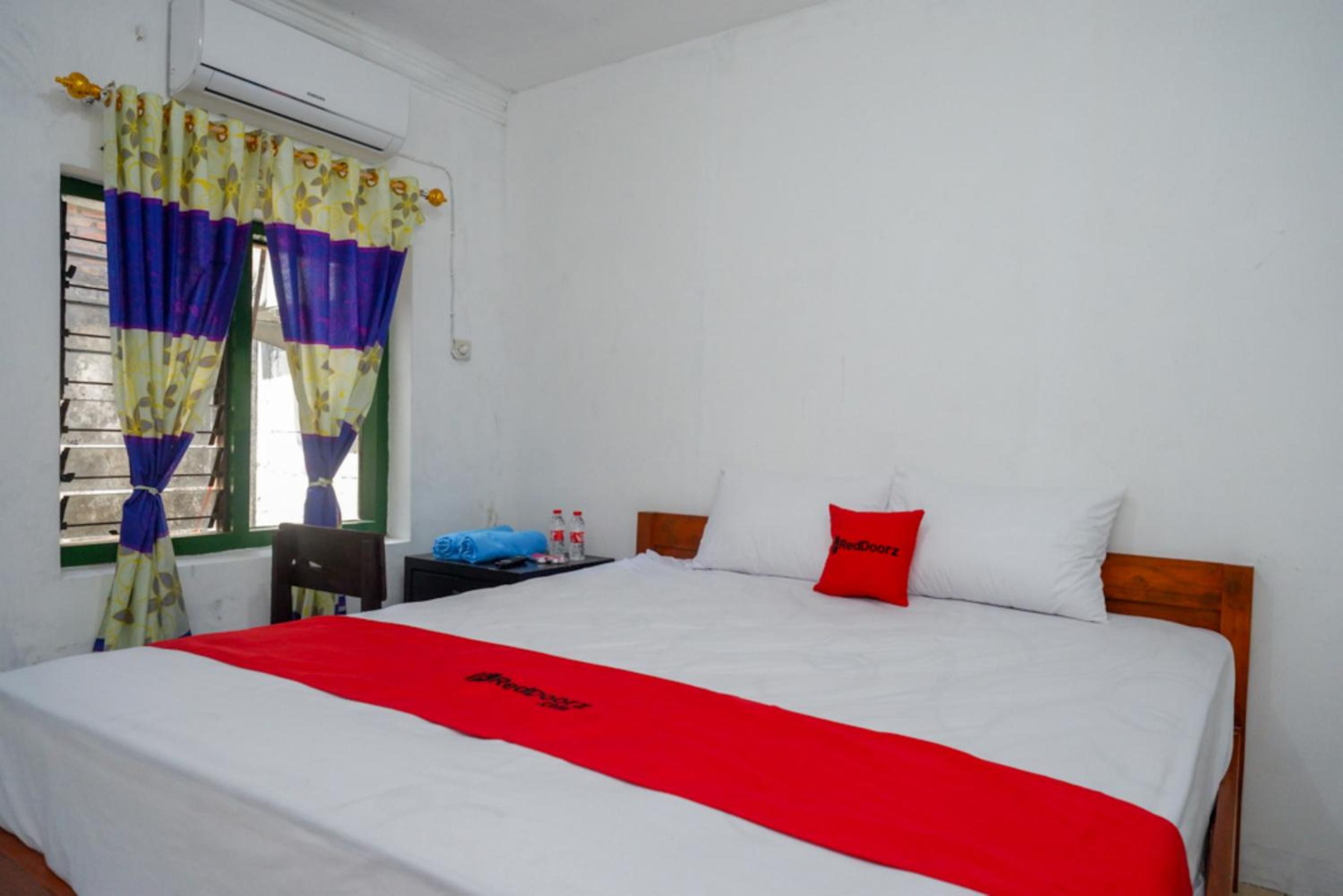 Deluxe Room - Photo 1
