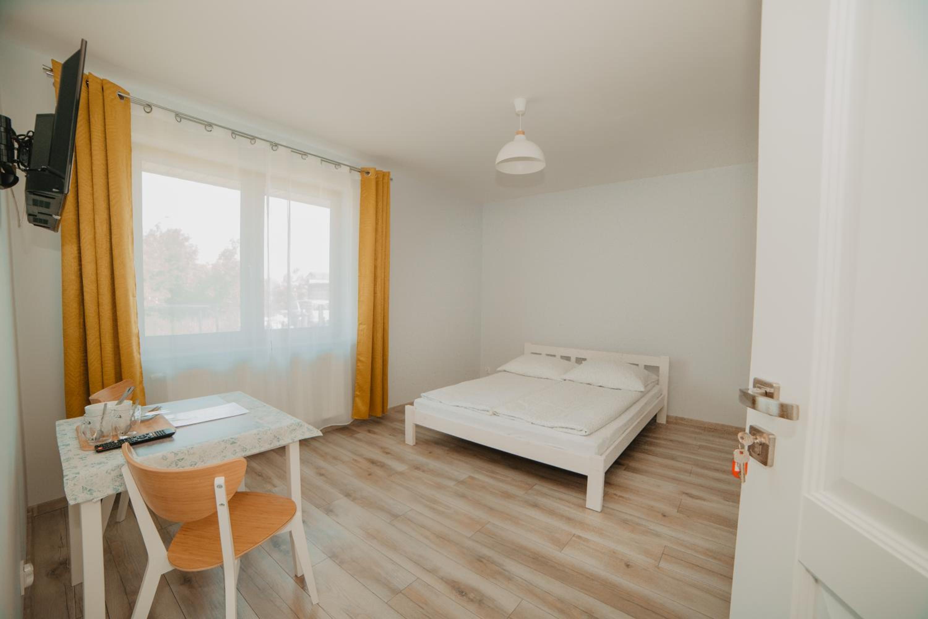 Double Room with Private Bathroom photo 1