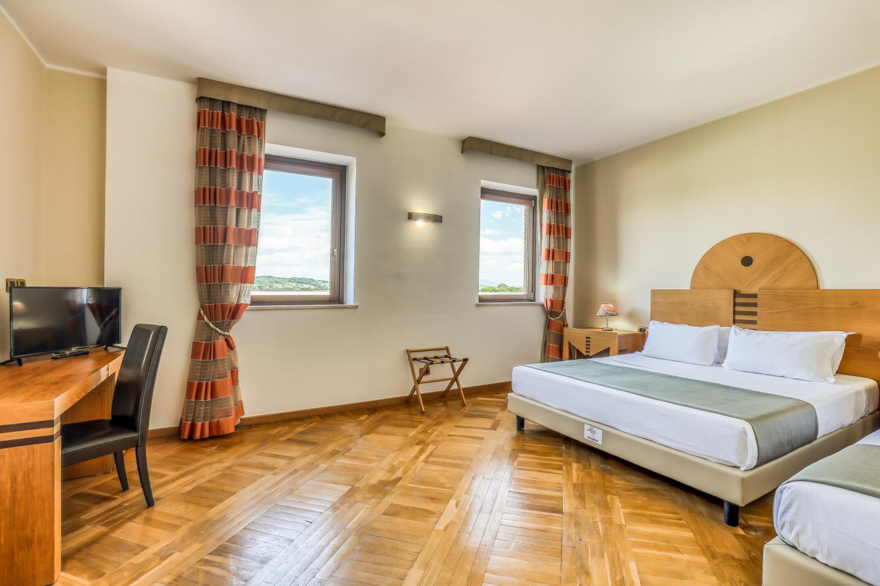 Comfort Quadruple Room - Photo 9