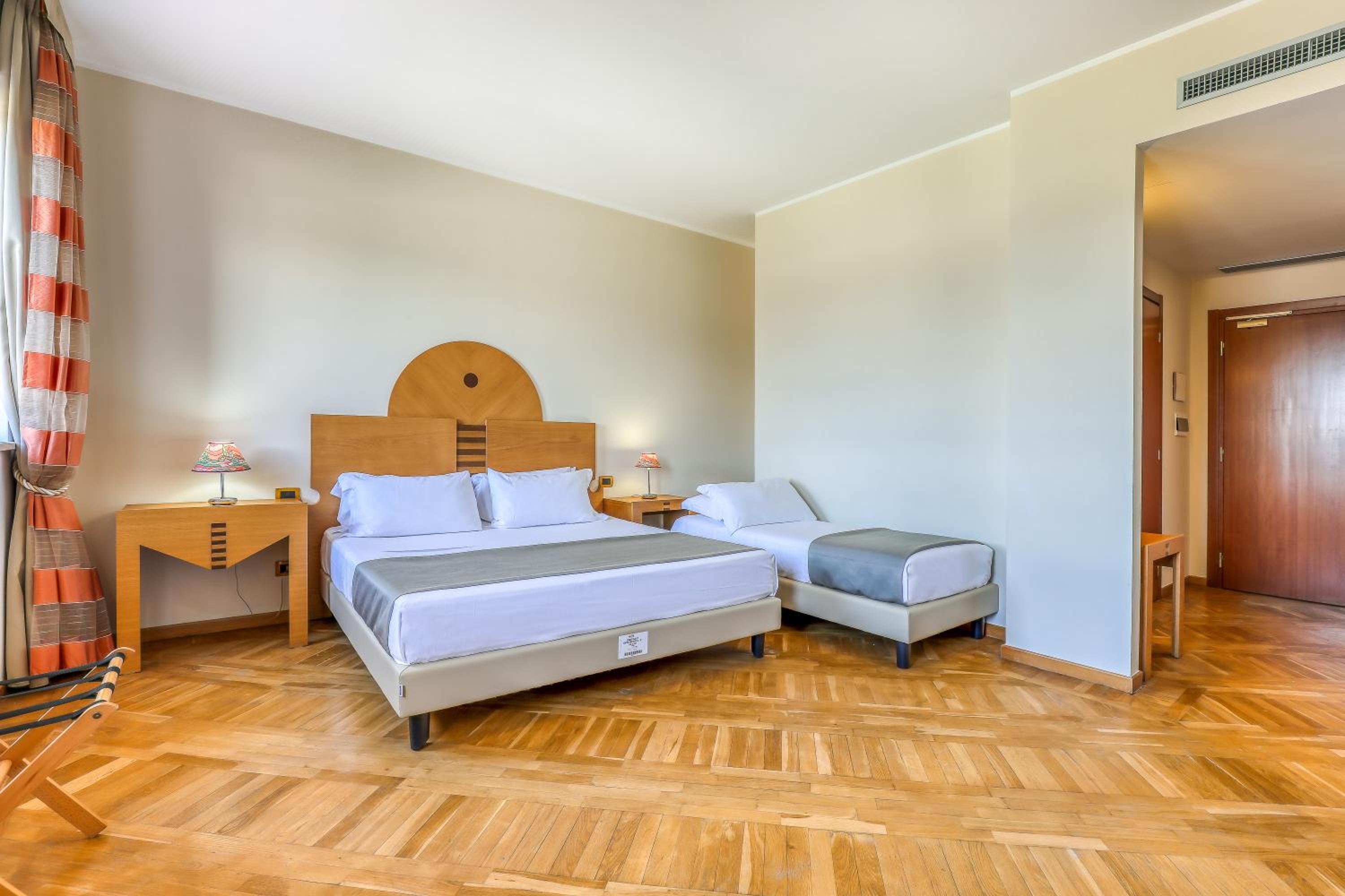 Comfort Quadruple Room - Photo 3