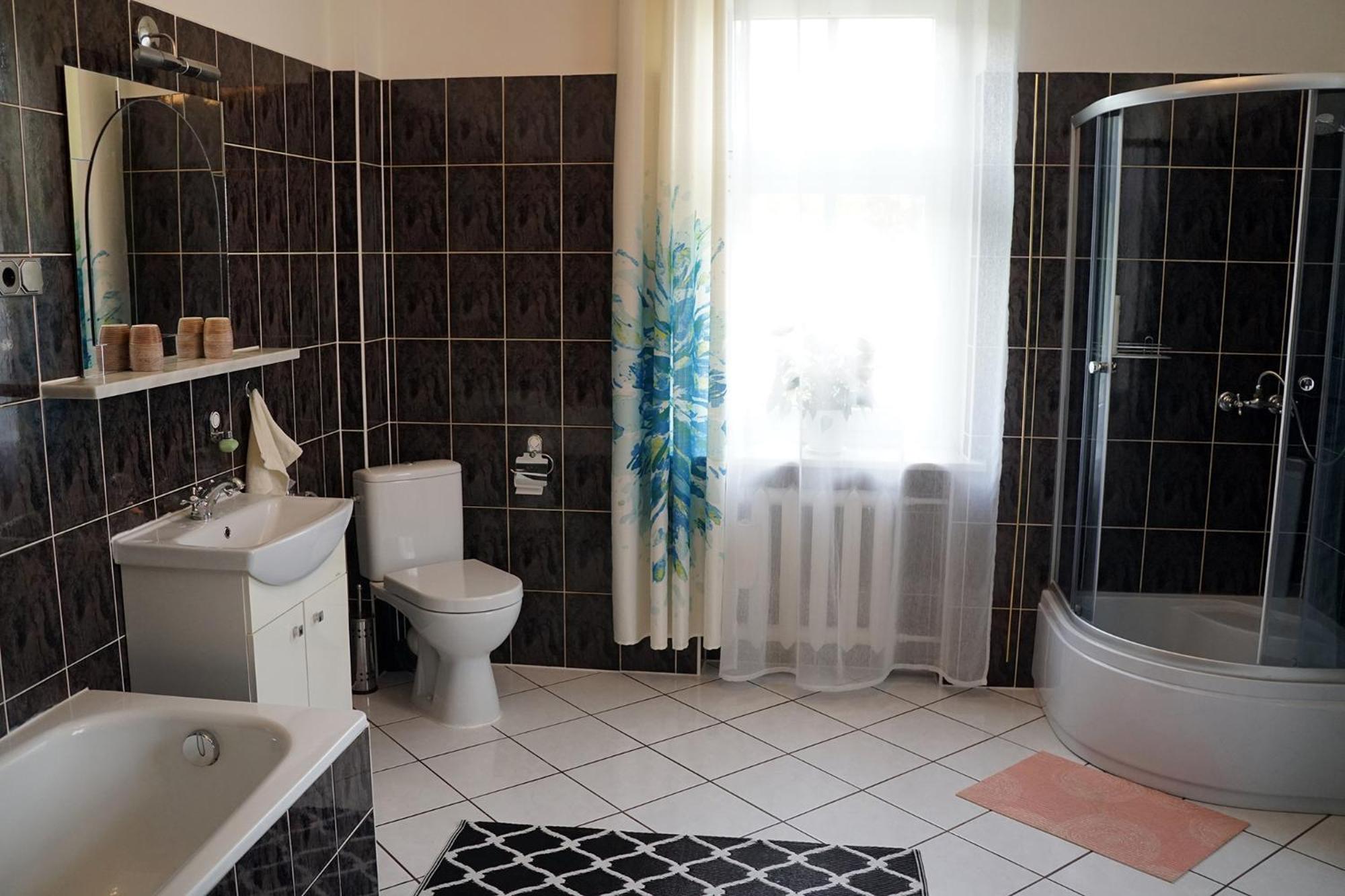 Triple Room with Private Bathroom photo 1