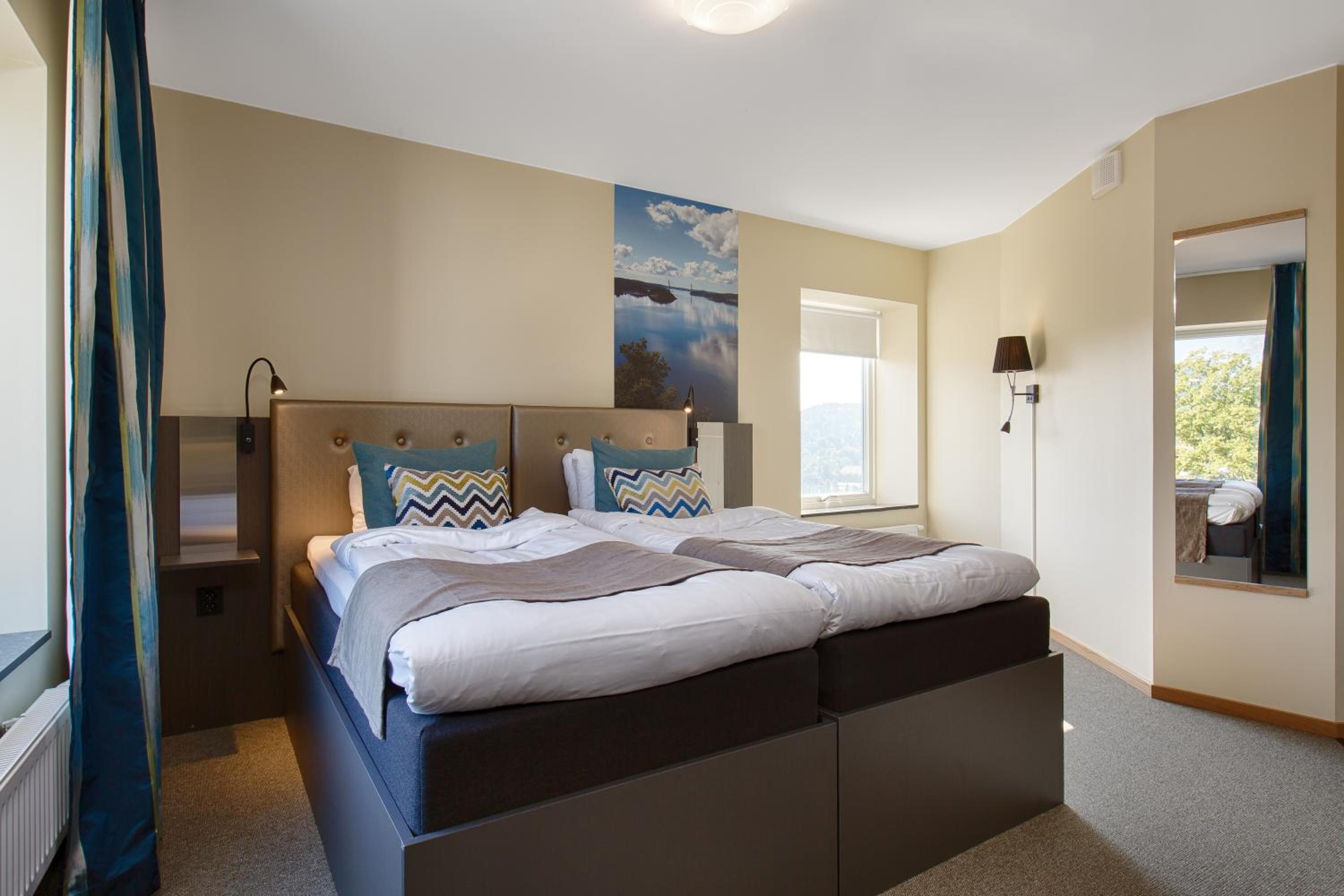 Double or Twin Room - Photo 2