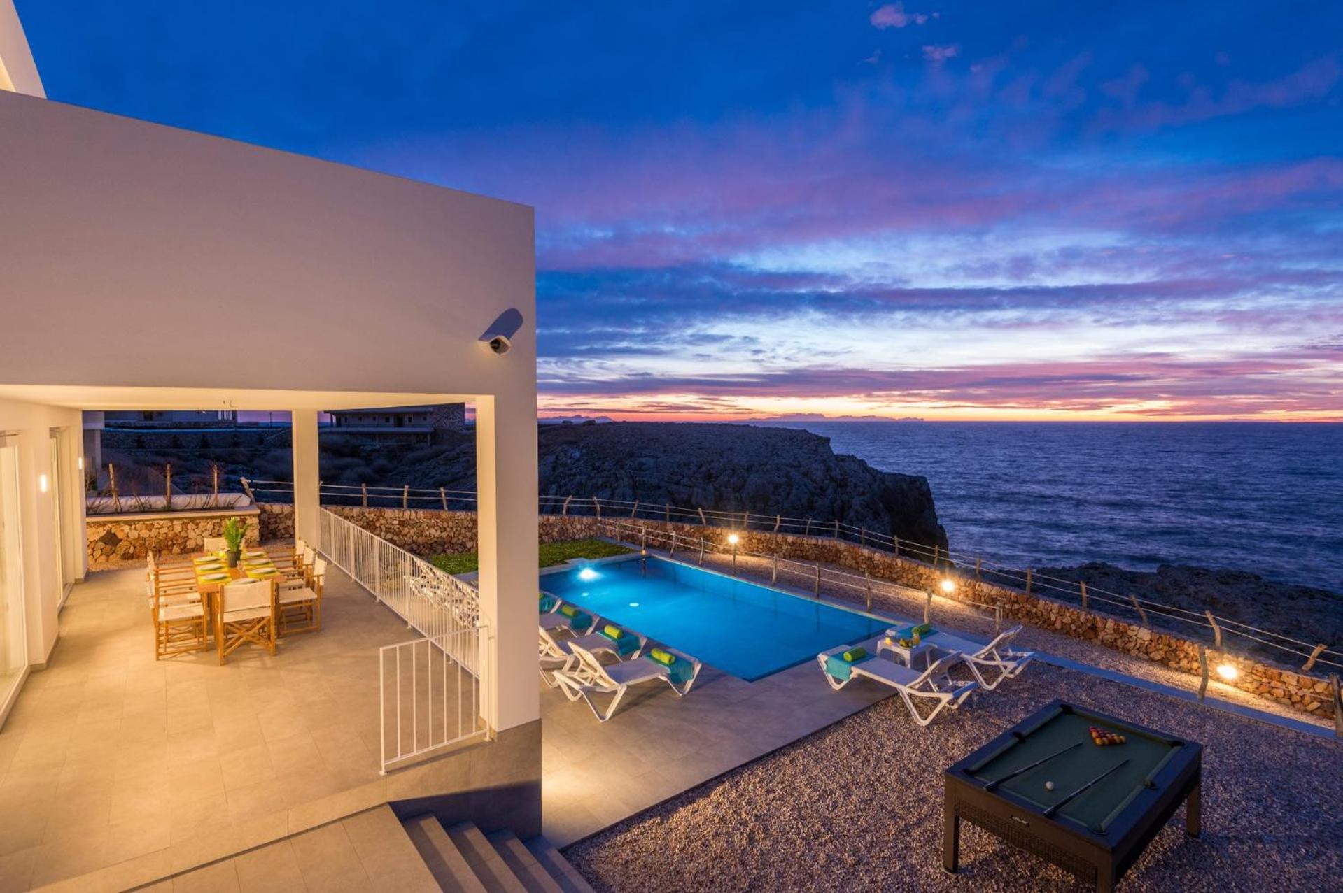 Villa photo 3