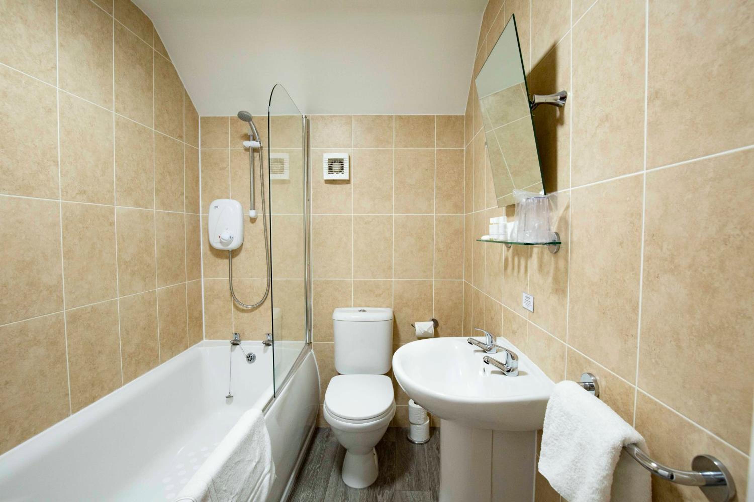 Standard Double Room photo 3