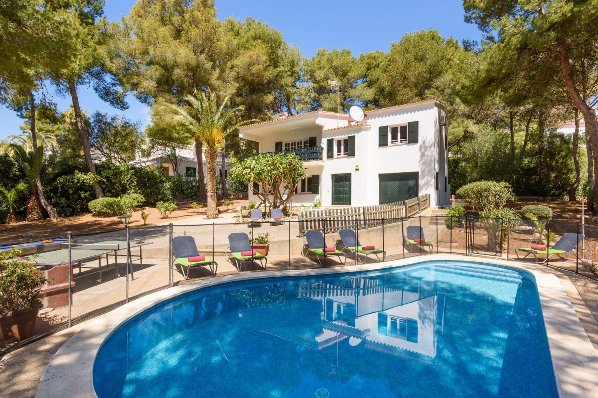 Villa photo 3