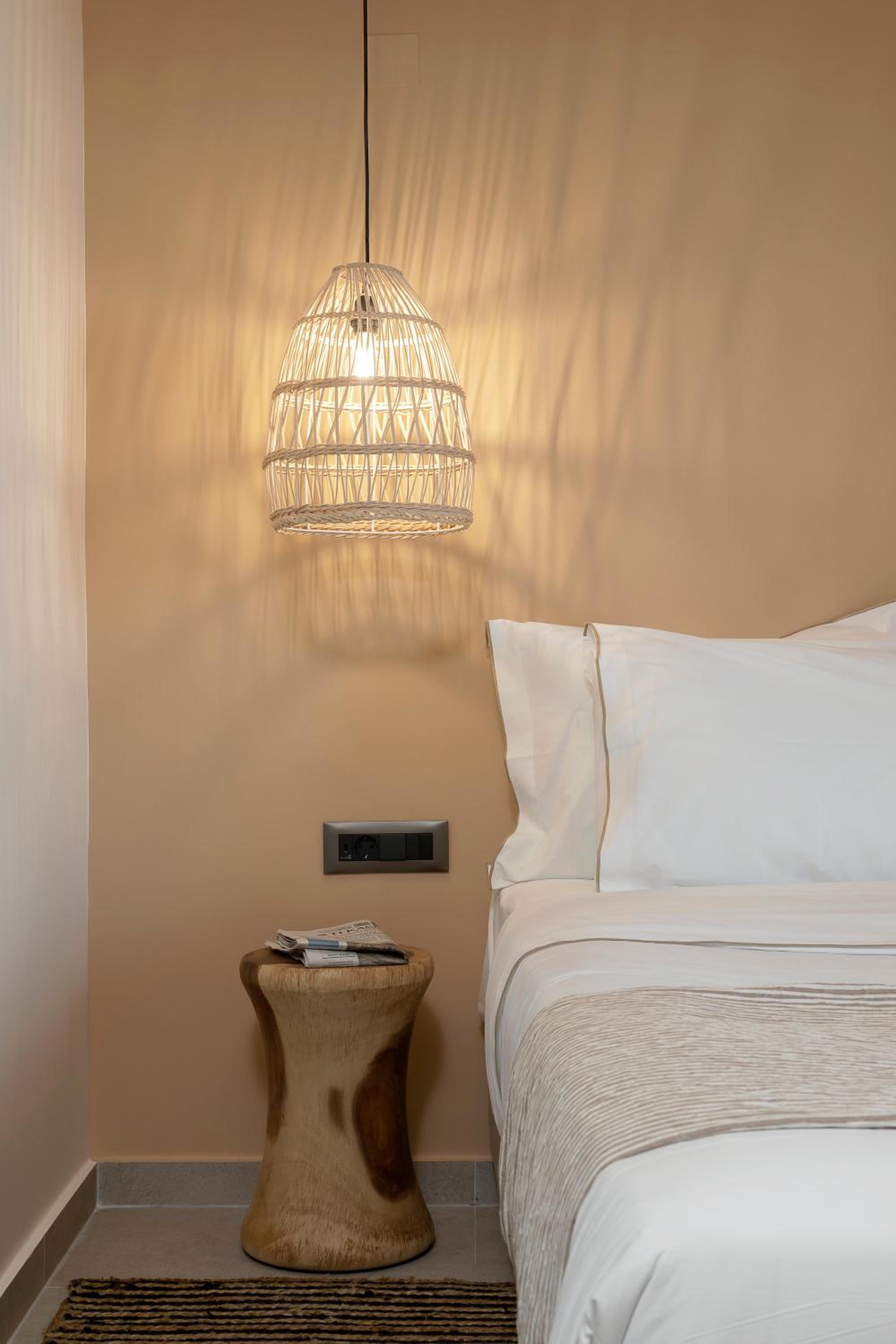 Standard Room with Balcony - Photo 1