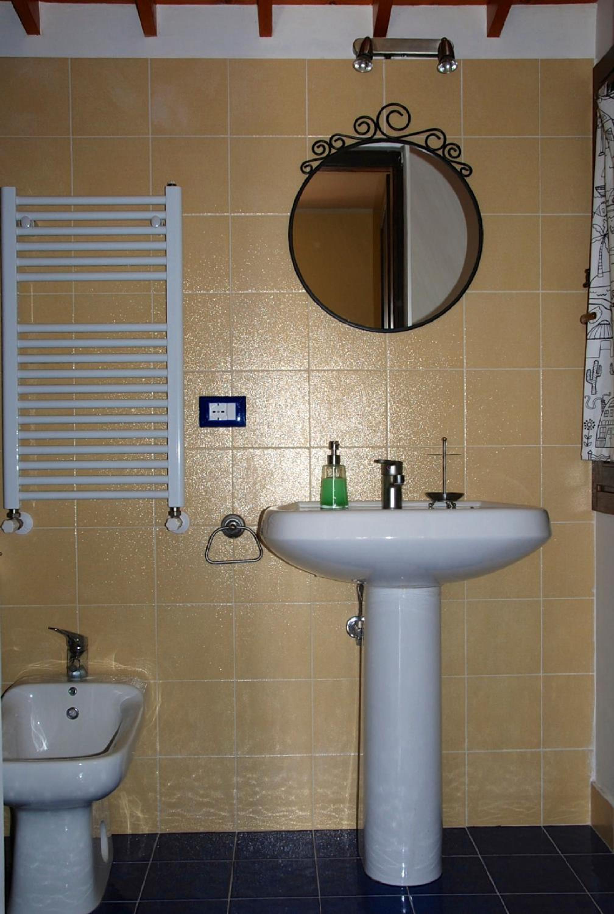 Studio Apartment photo 2