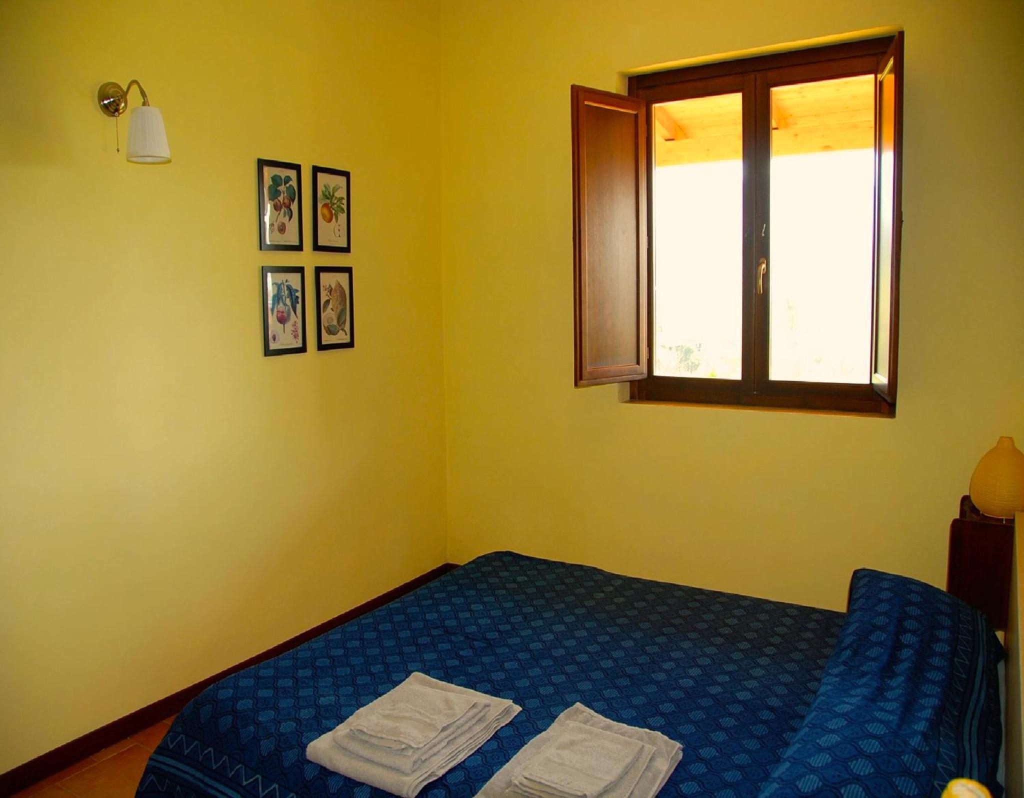 Studio Apartment photo 3