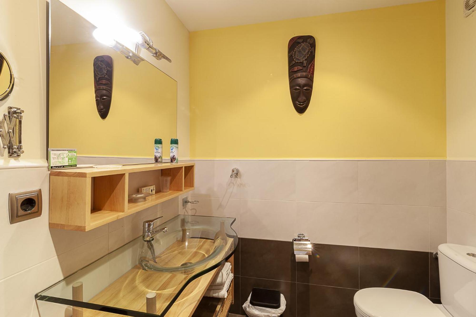 One-Bedroom Apartment - Photo 24