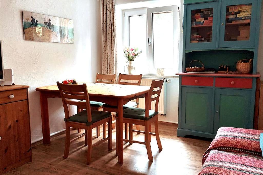 Apartment - Split Level photo 2