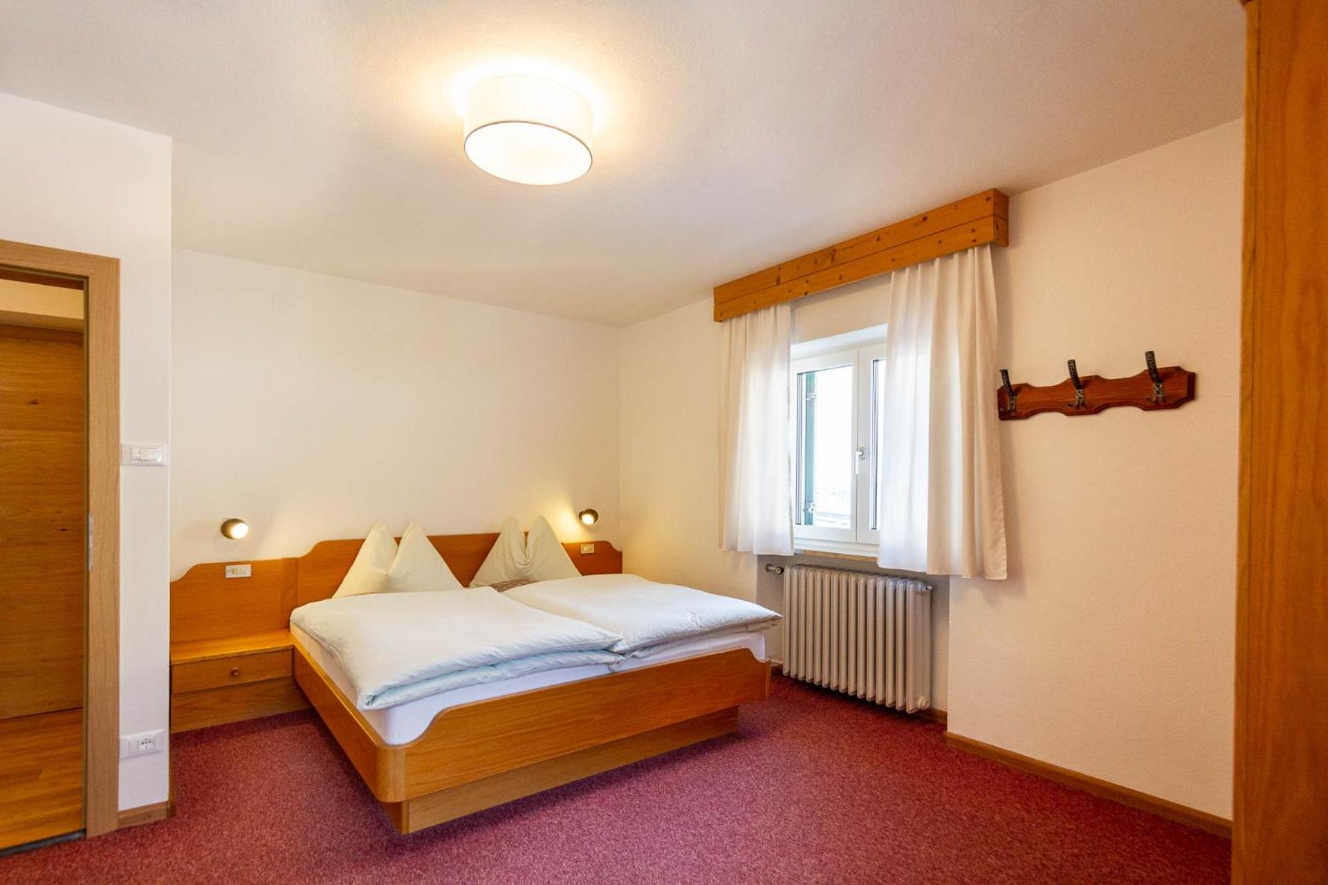 Two-Bedroom Deluxe Apartment with Garden View