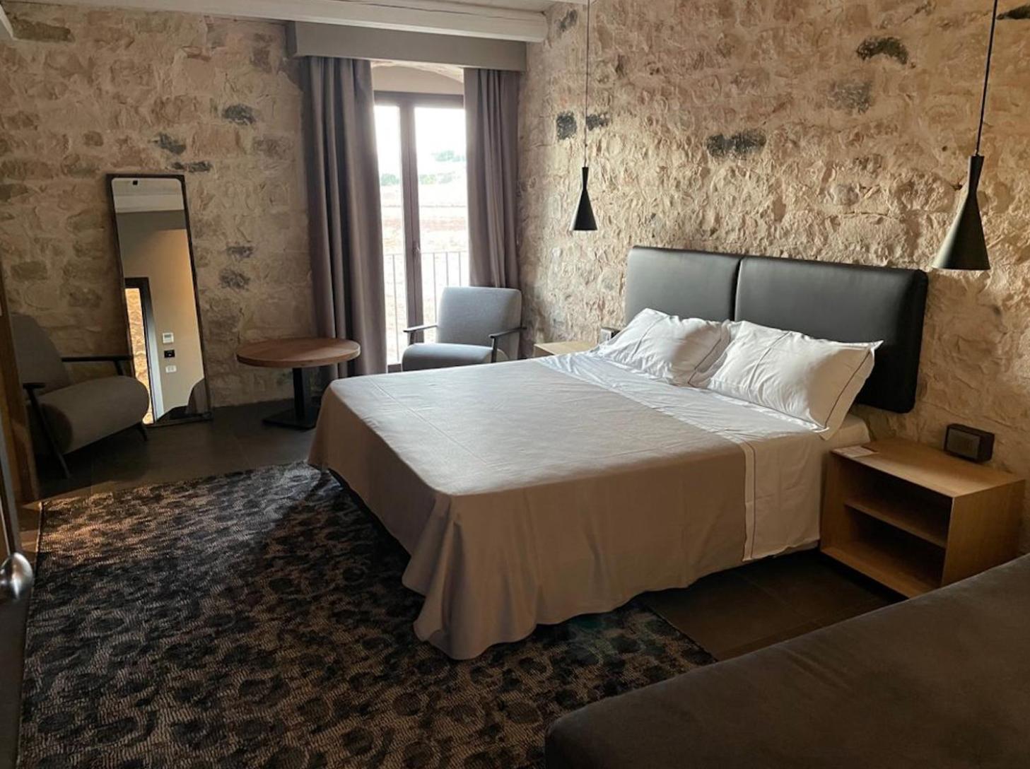 Basic Triple Room