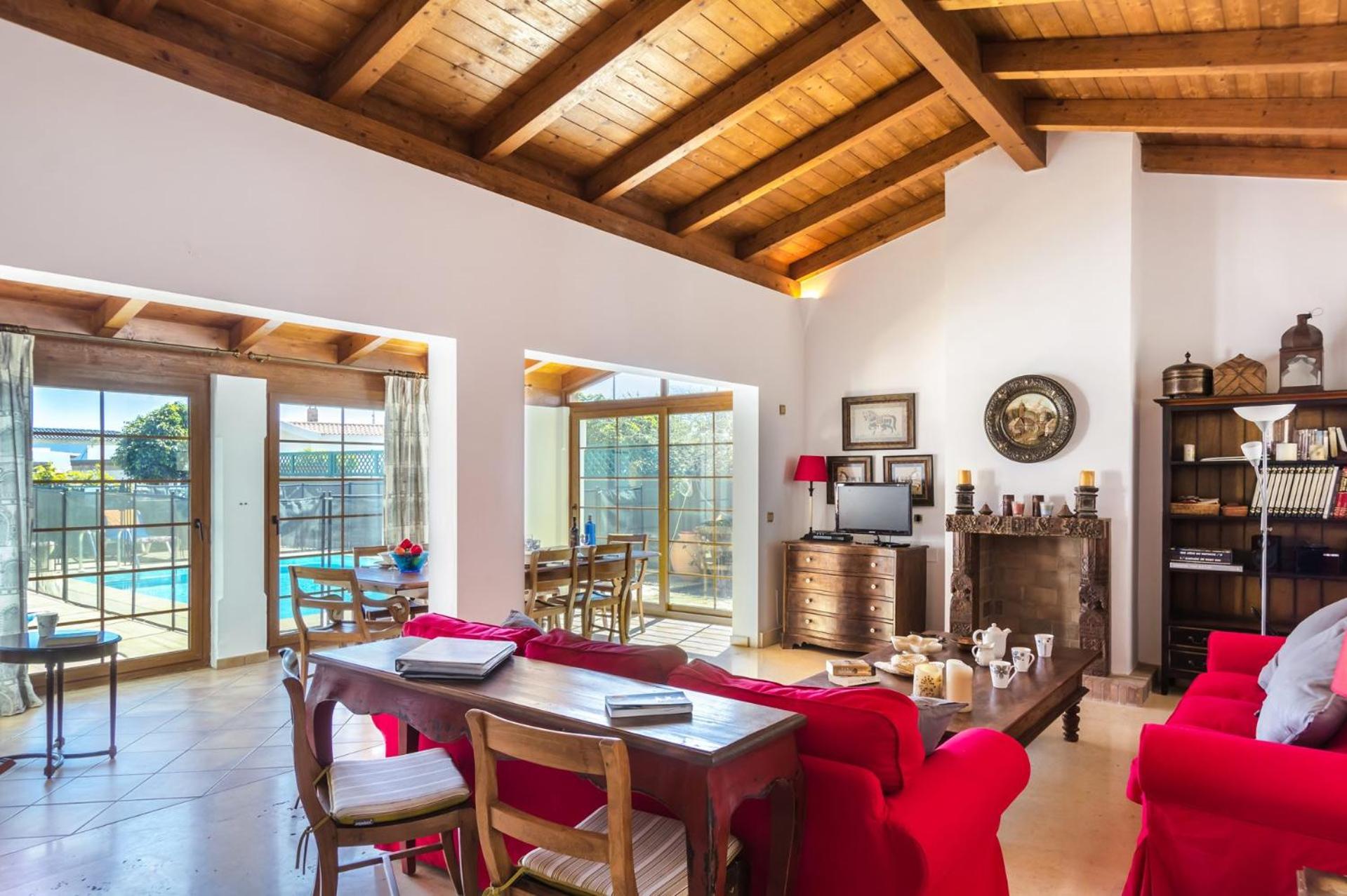 Villa de Cuatro Habitaciones