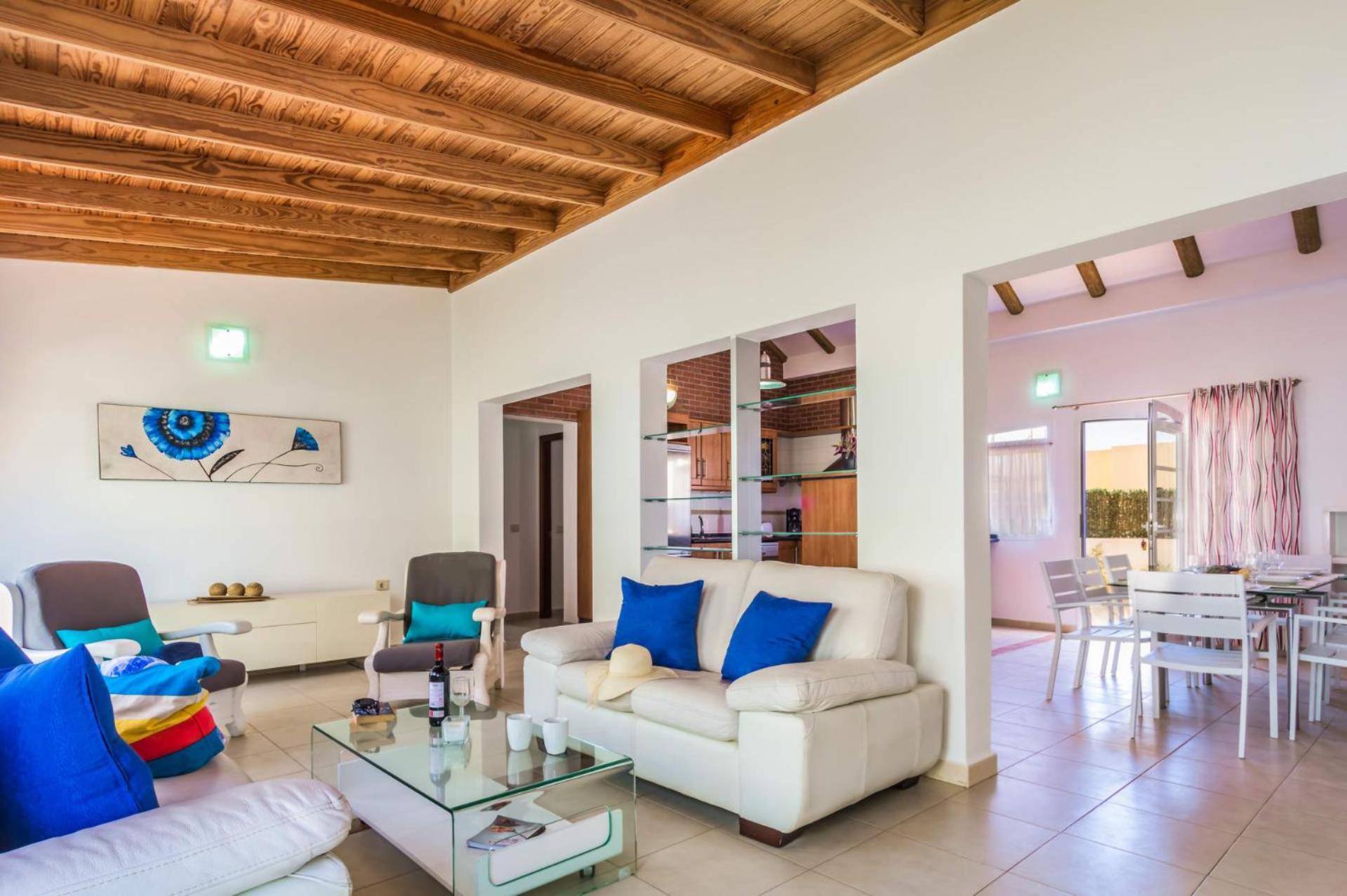 Villa de Cuatro Habitaciones
