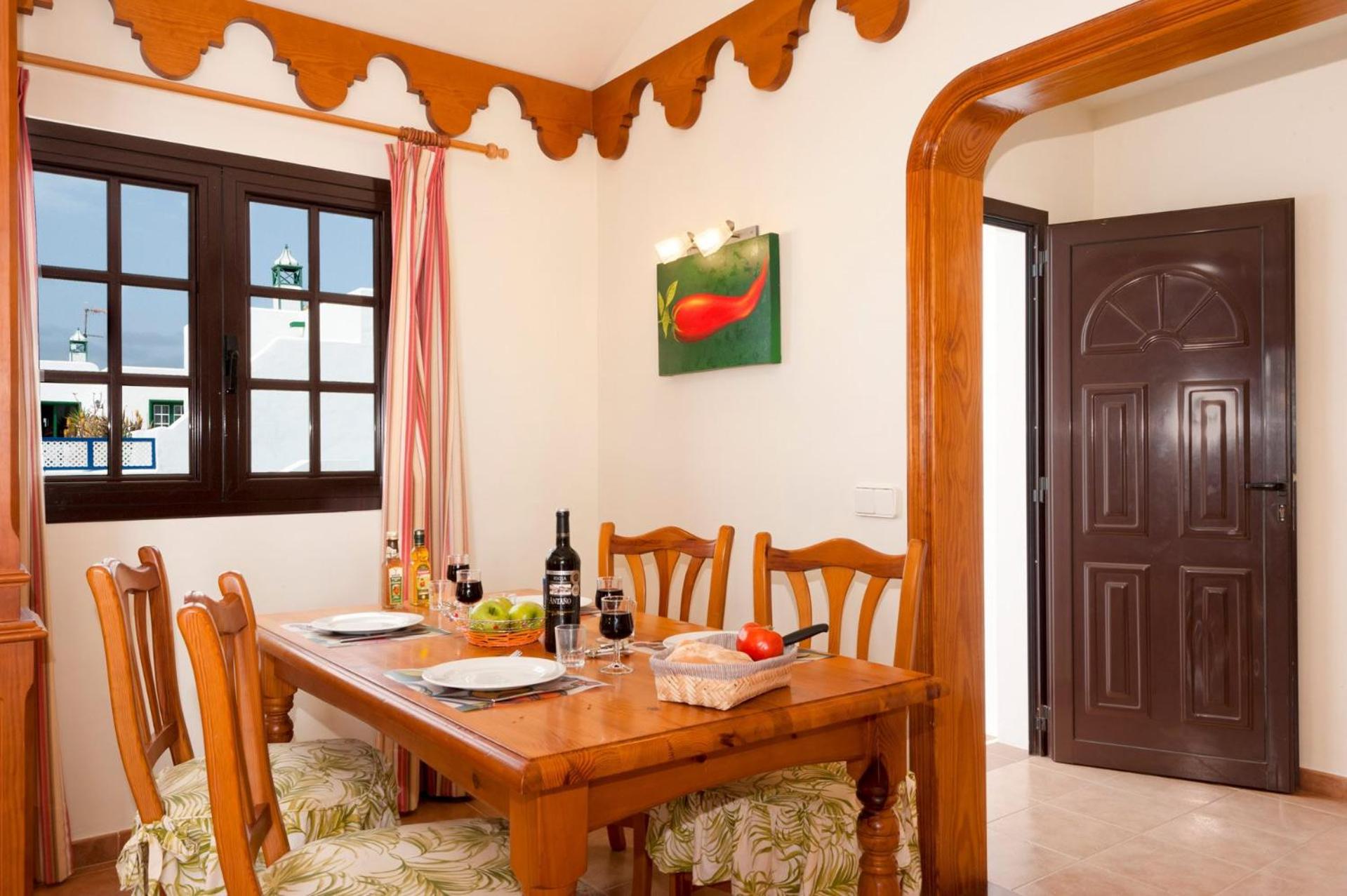 Villa photo 3