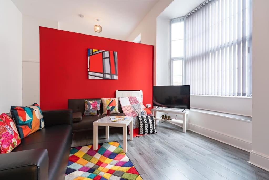 One-Bedroom Apartment - Photo 21