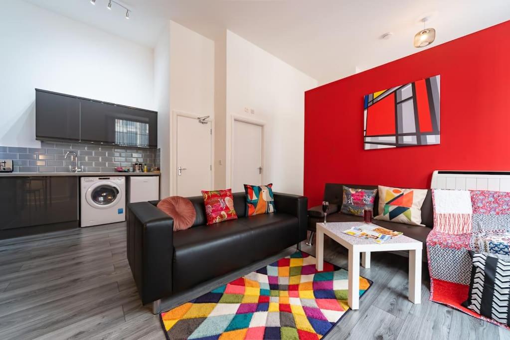 One-Bedroom Apartment - Photo 22