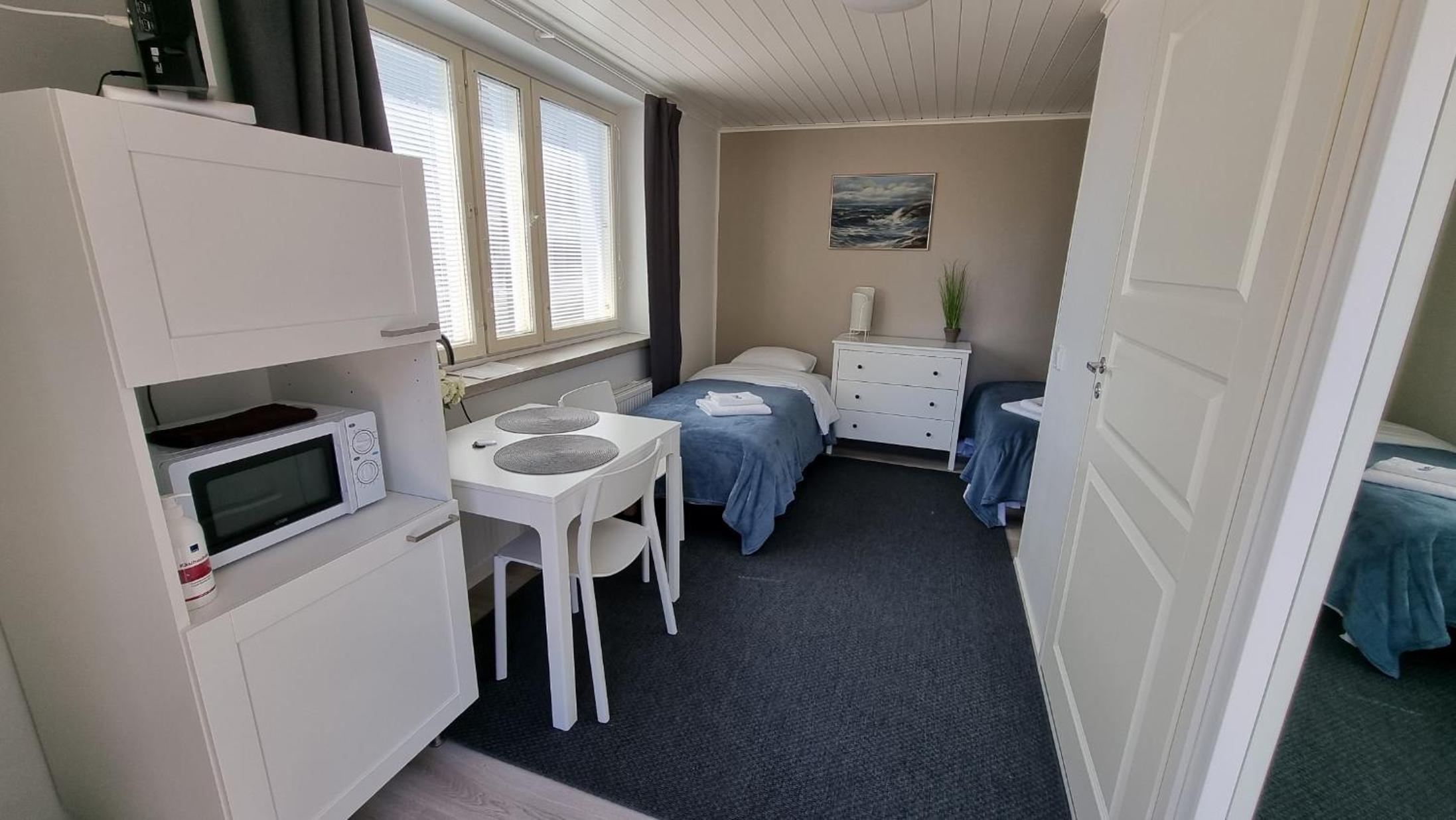 Studio - Disability Access - Photo 15