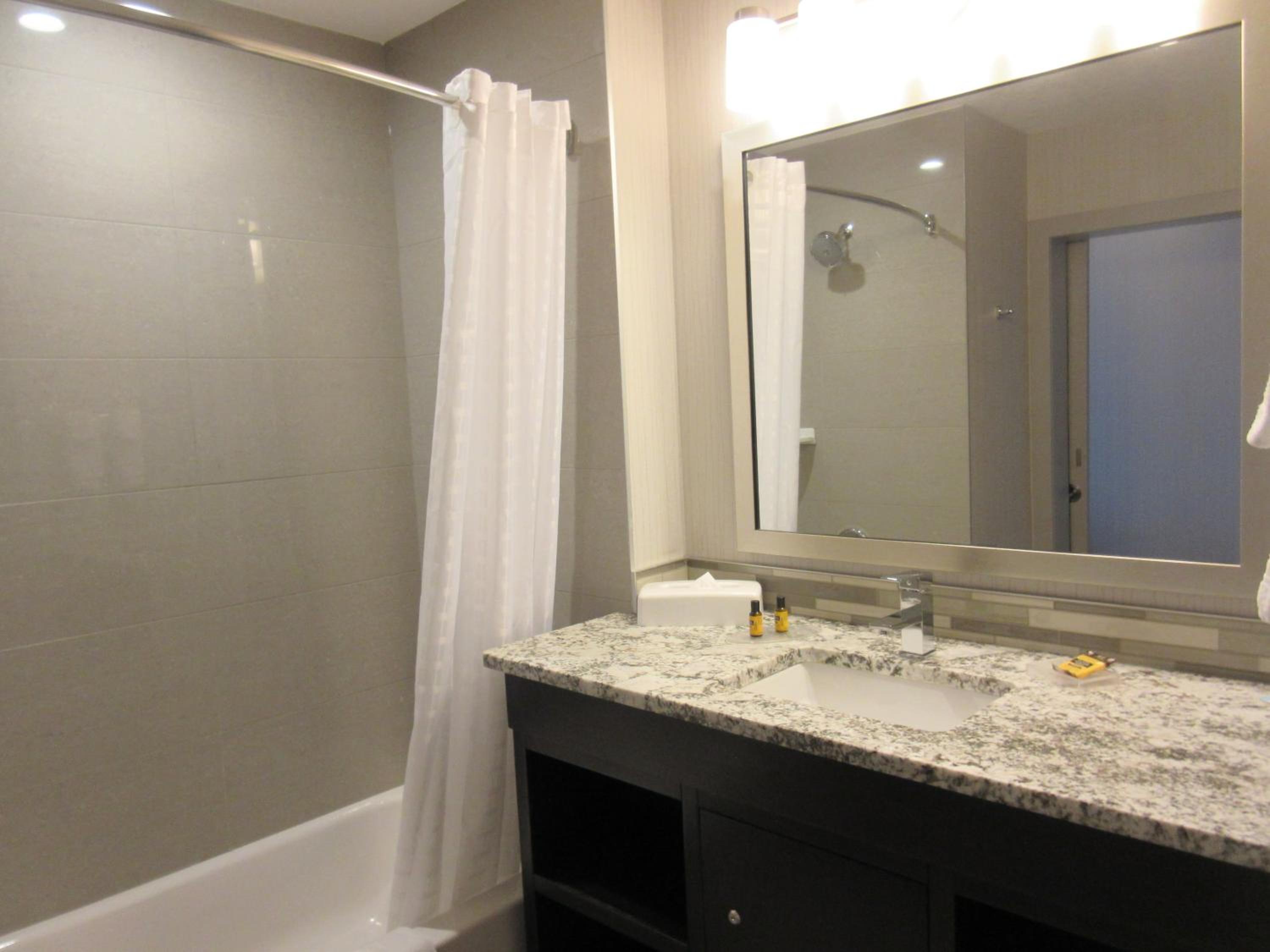 King Room with Kitchenette photo 2