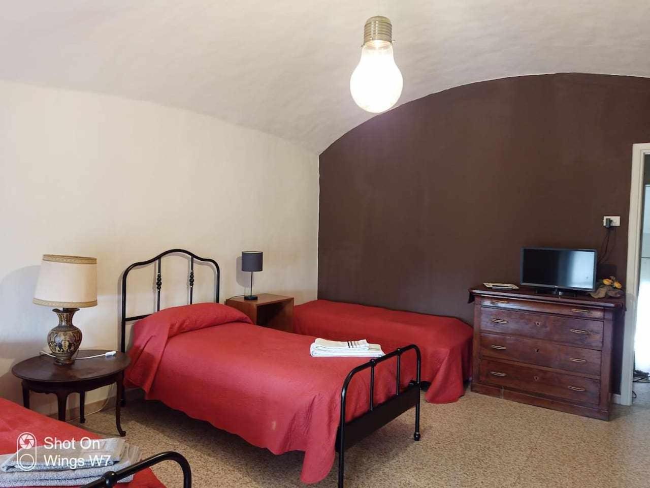 Standard Triple Room - Photo 3