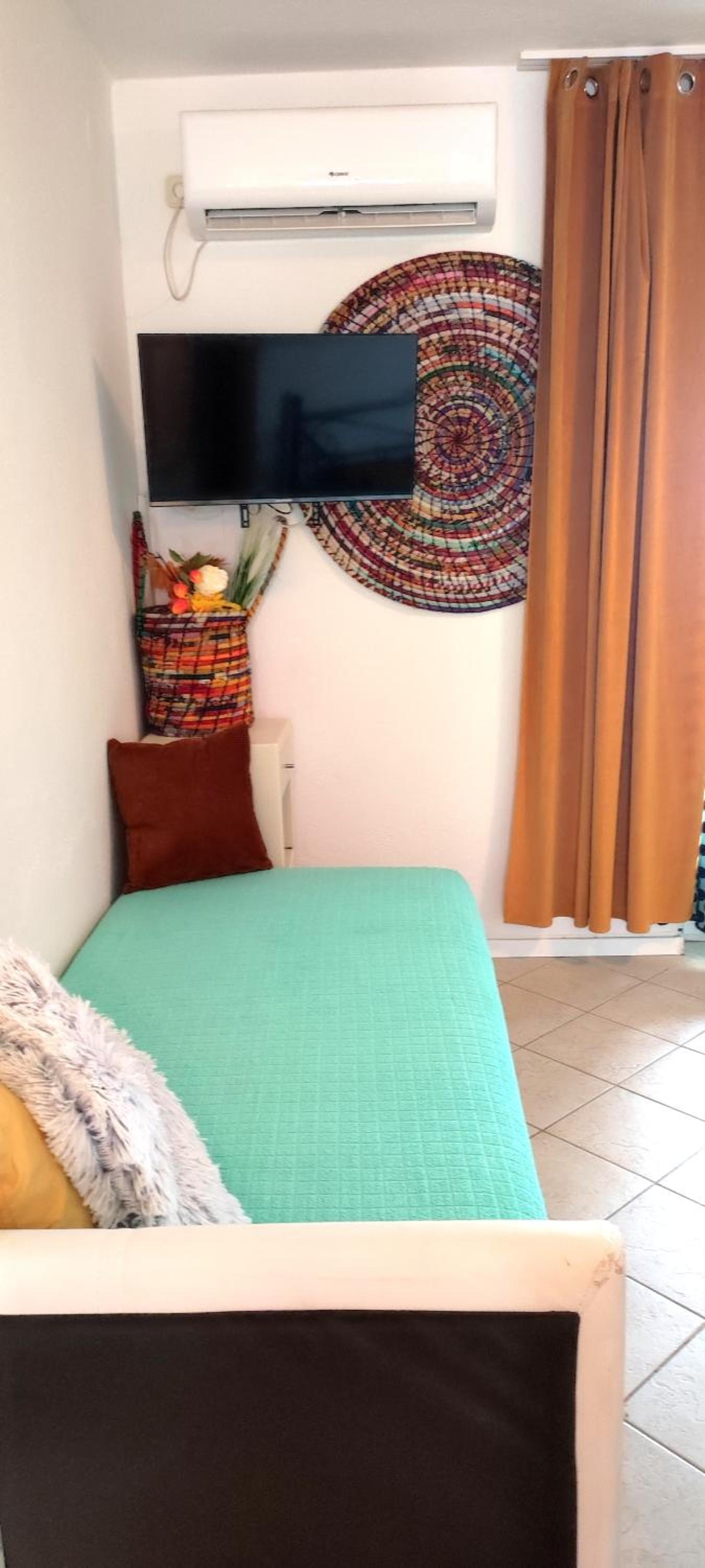 Apartment With Sea View