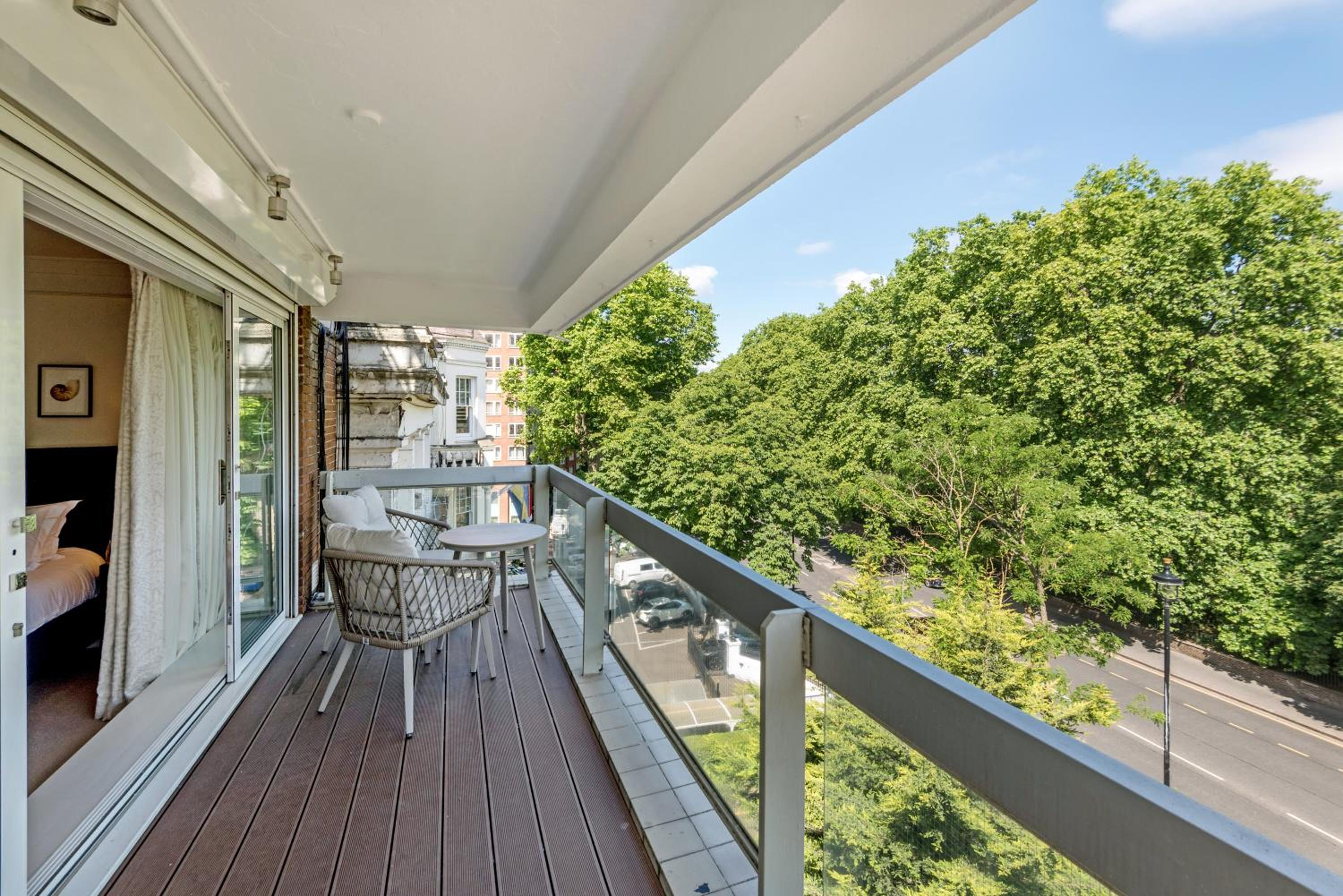 Penthouse Apartment photo 3