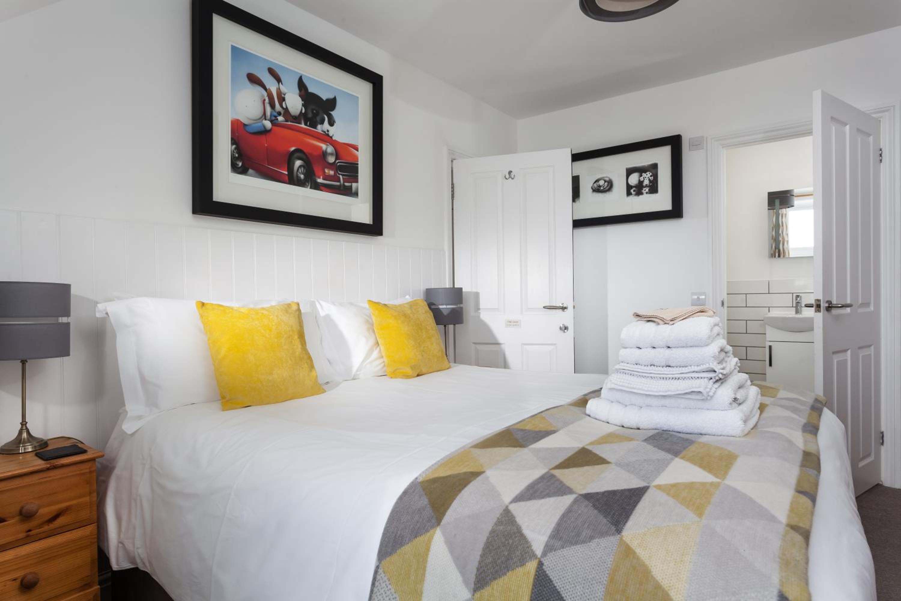 Double or Twin Room photo 3