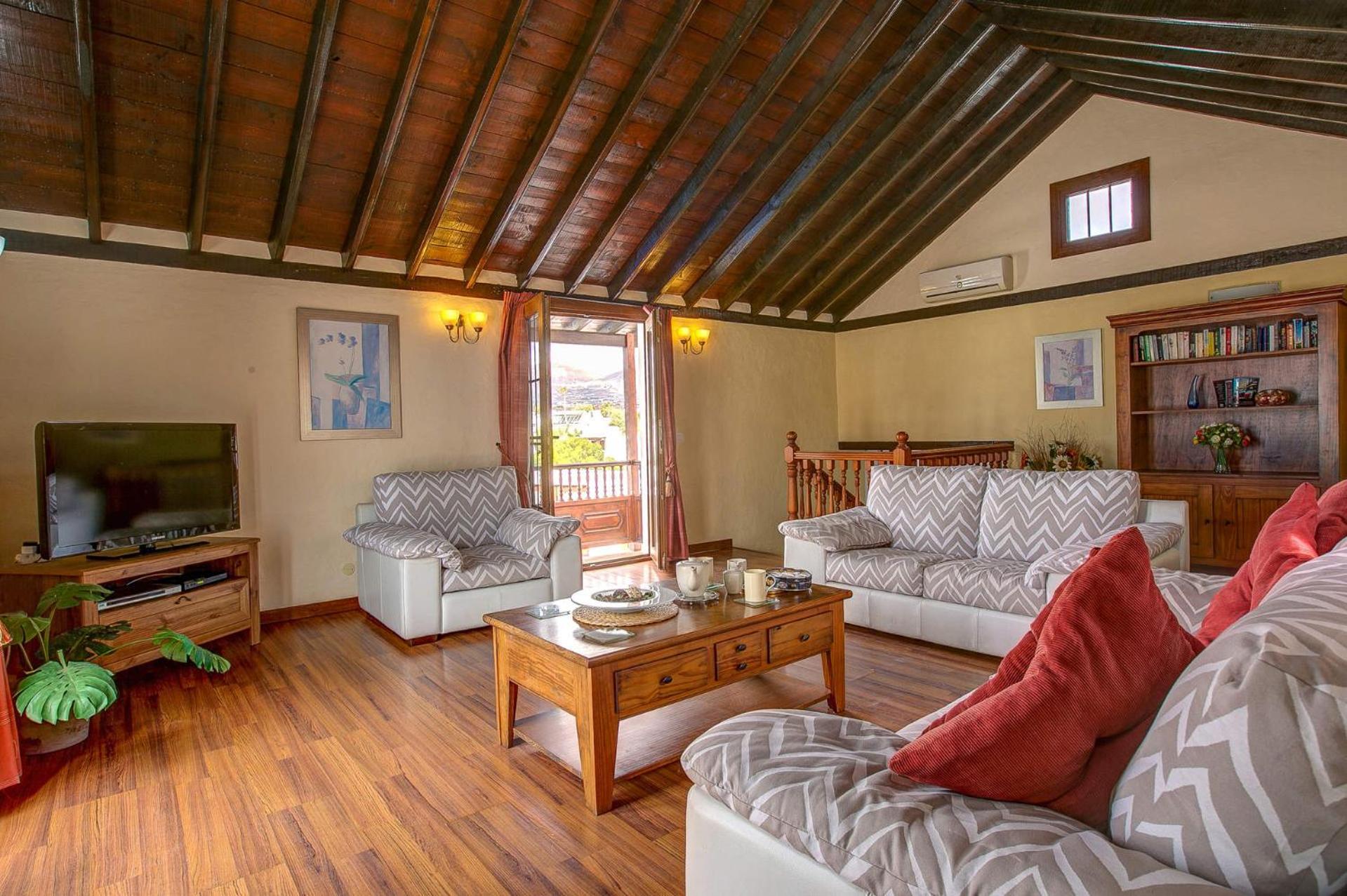 Villa de Tres Habitaciones