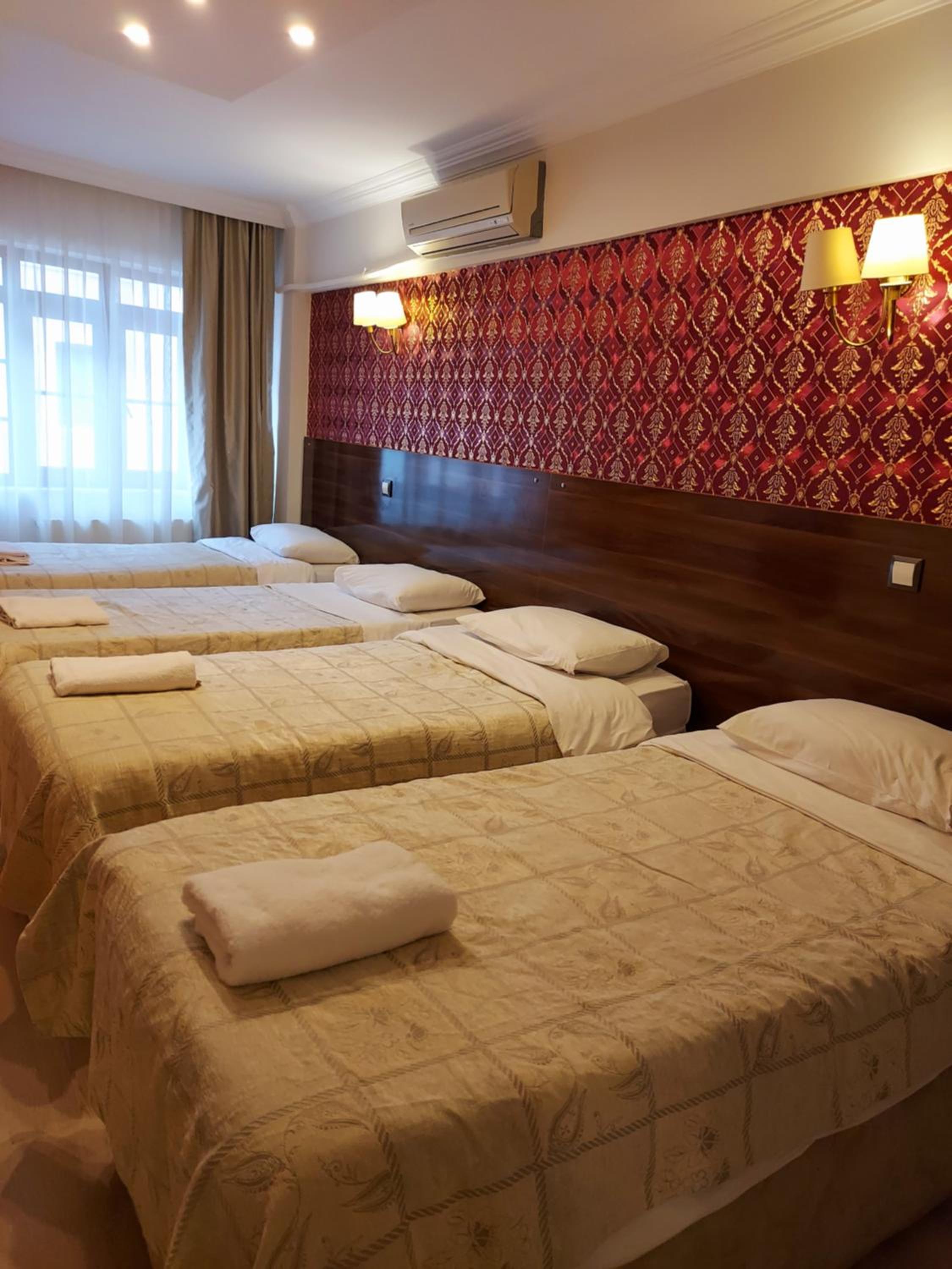 Quadruple Room photo 1