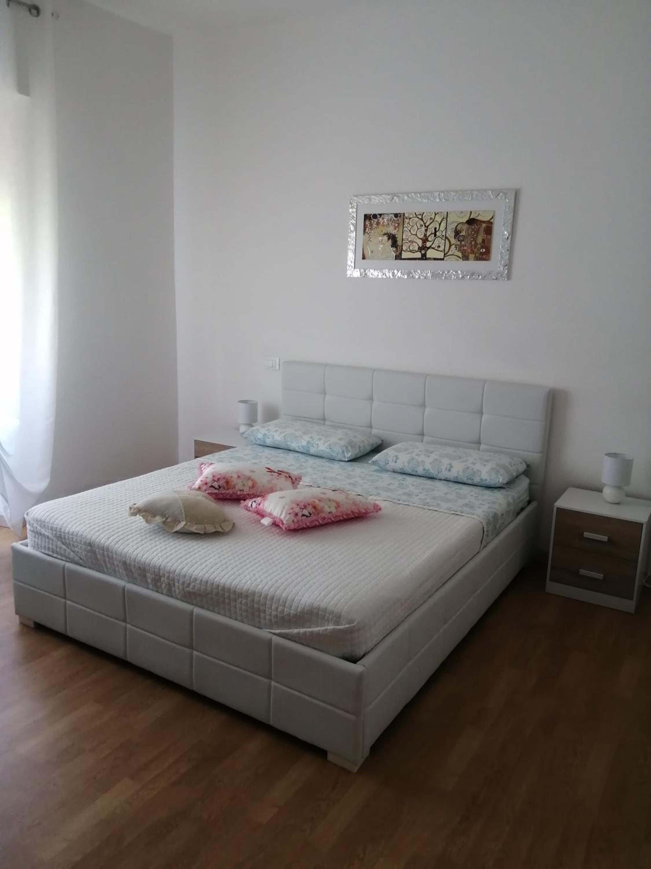 Double Room with Garden View - Photo 11