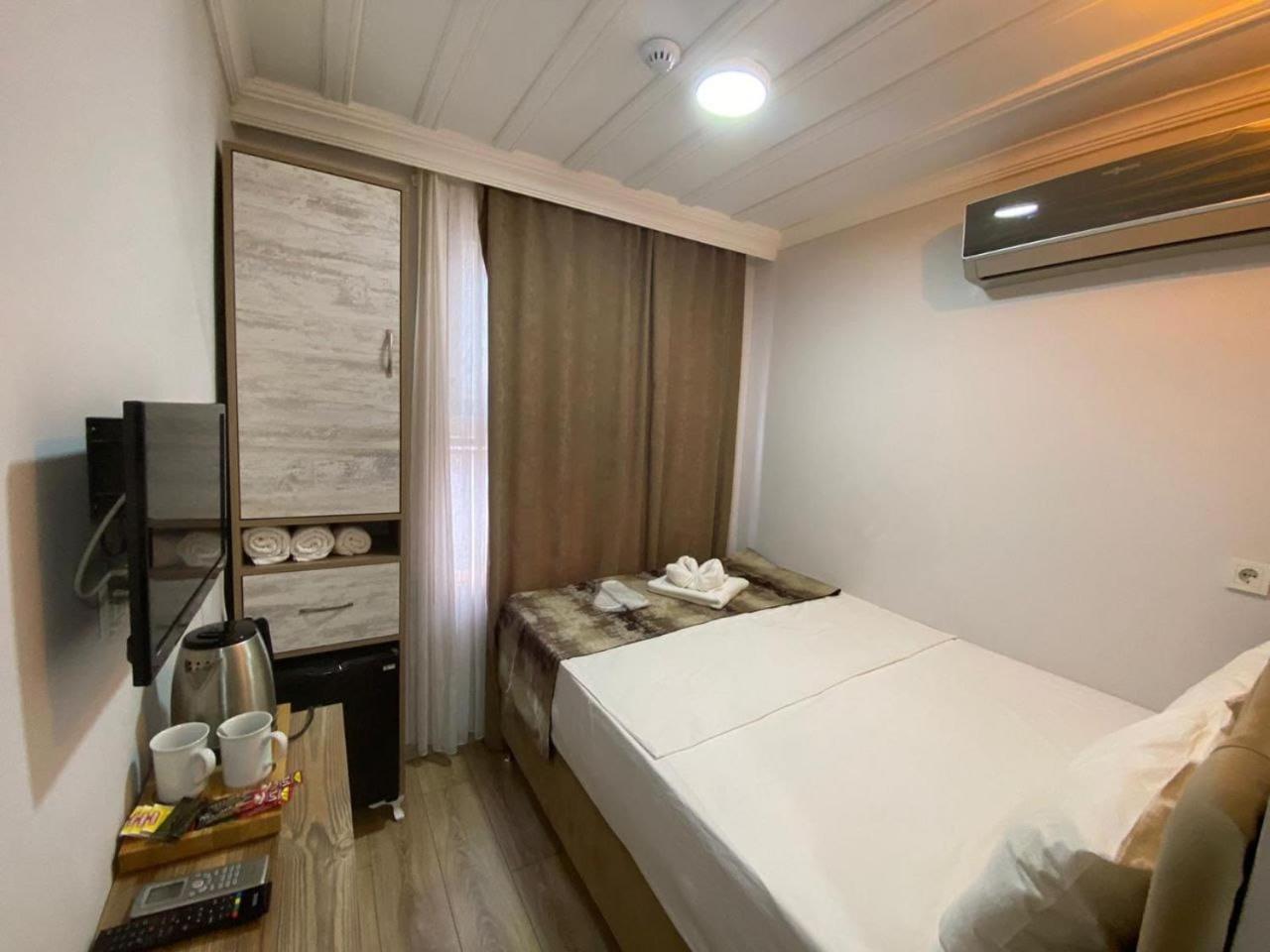 Economy Double Room photo 3