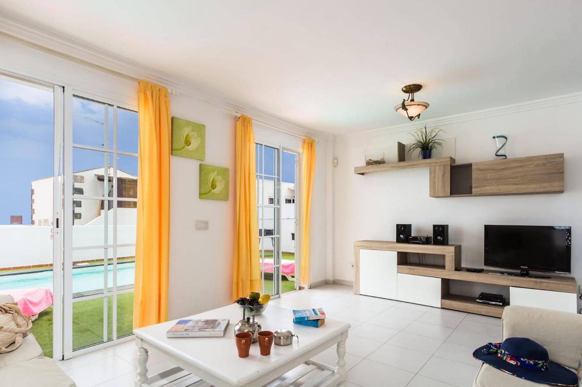 Villa de Tres Habitaciones