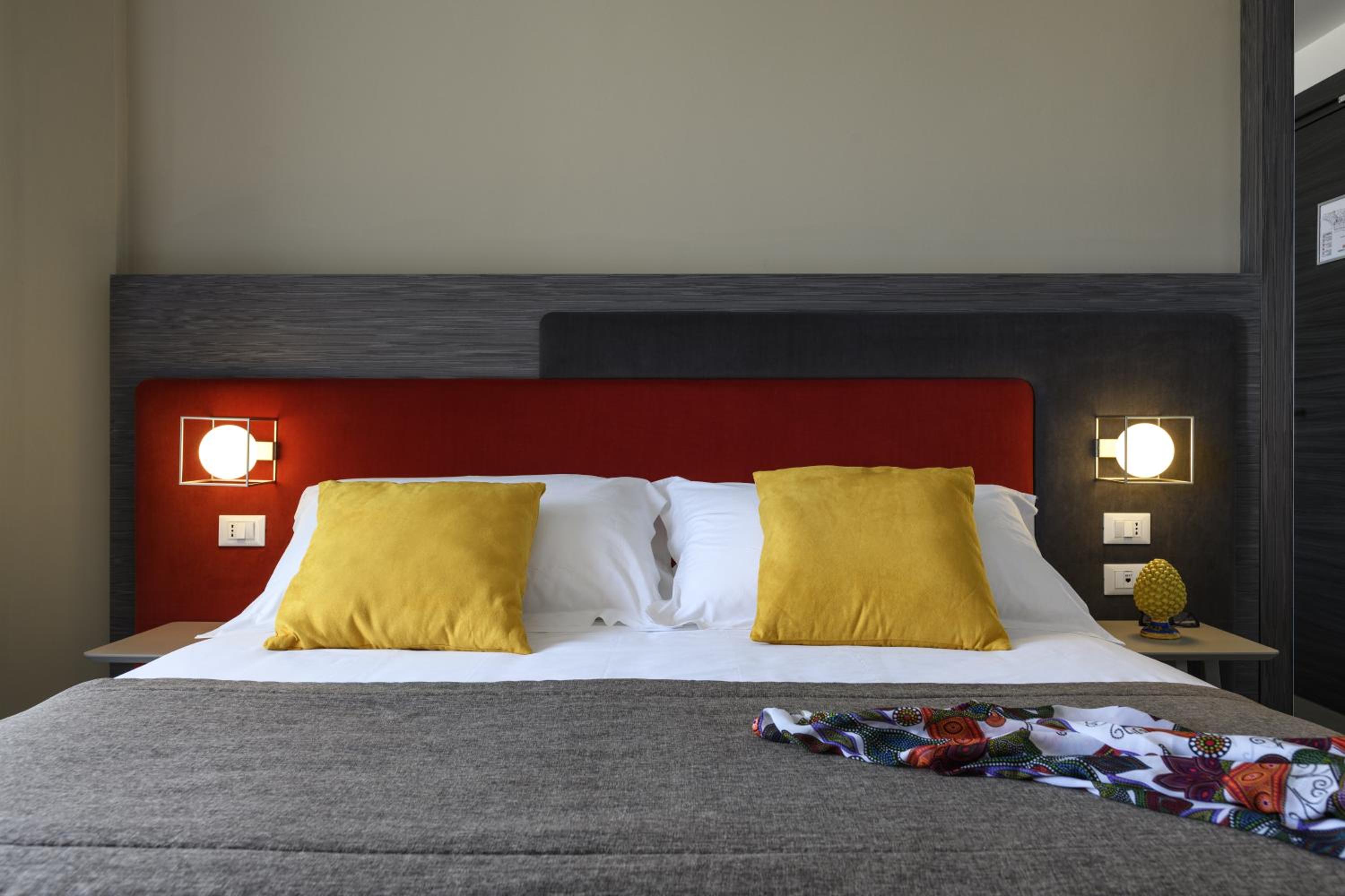 Family Junior Suite with Terrace and Sea View - Photo 9