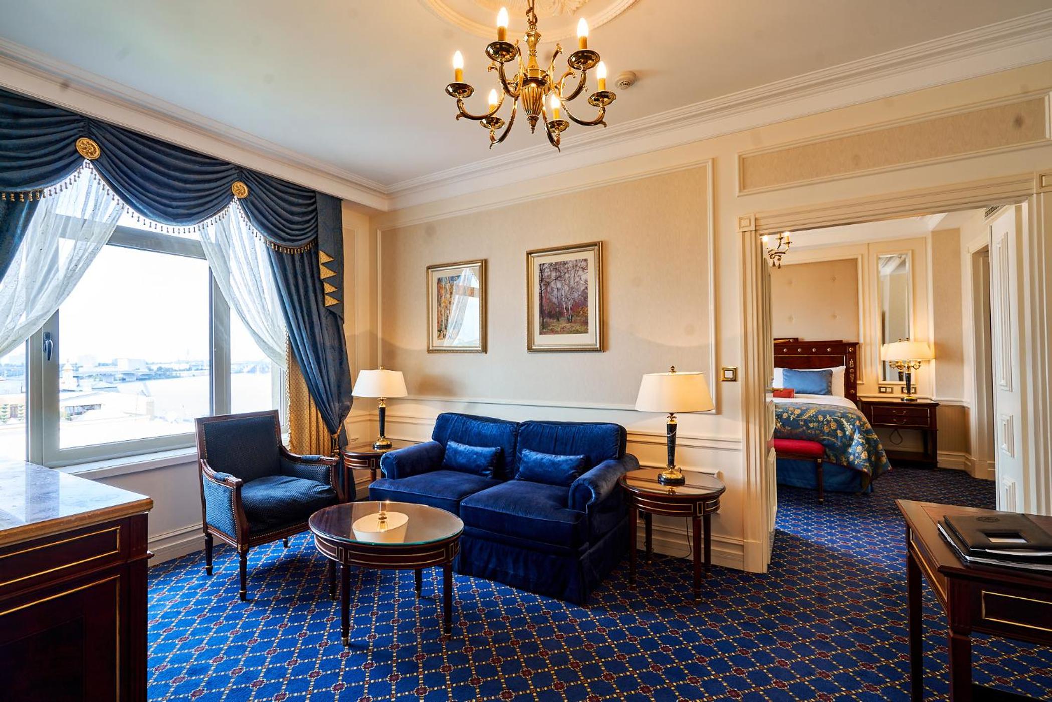 Junior King Suite - Photo 1
