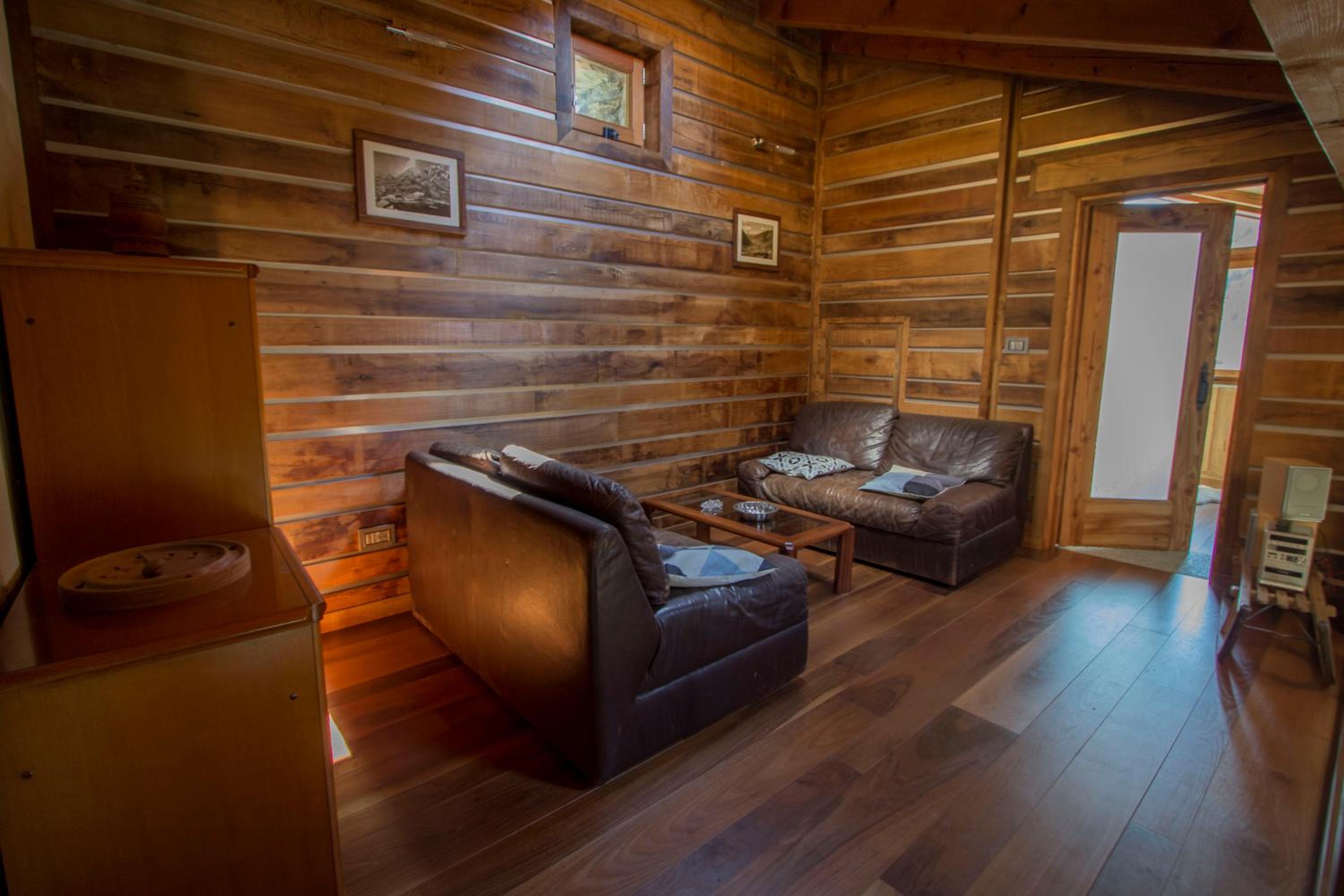 One-Bedroom House photo 3