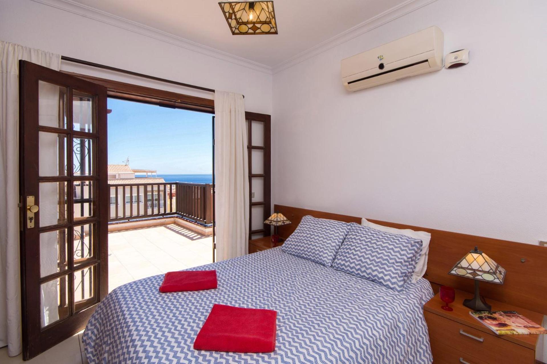 Villa de Cuatro Habitaciones