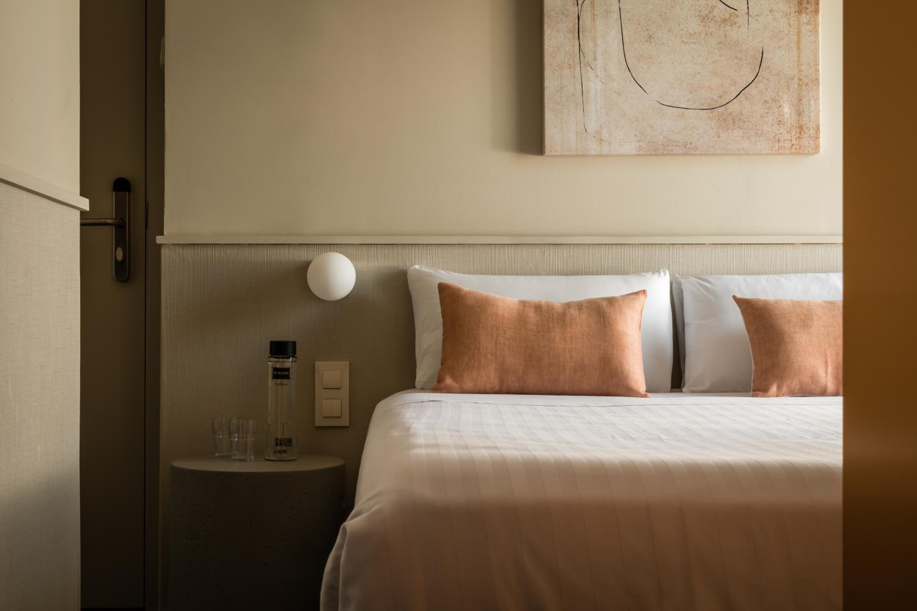 Double Room - Photo 1