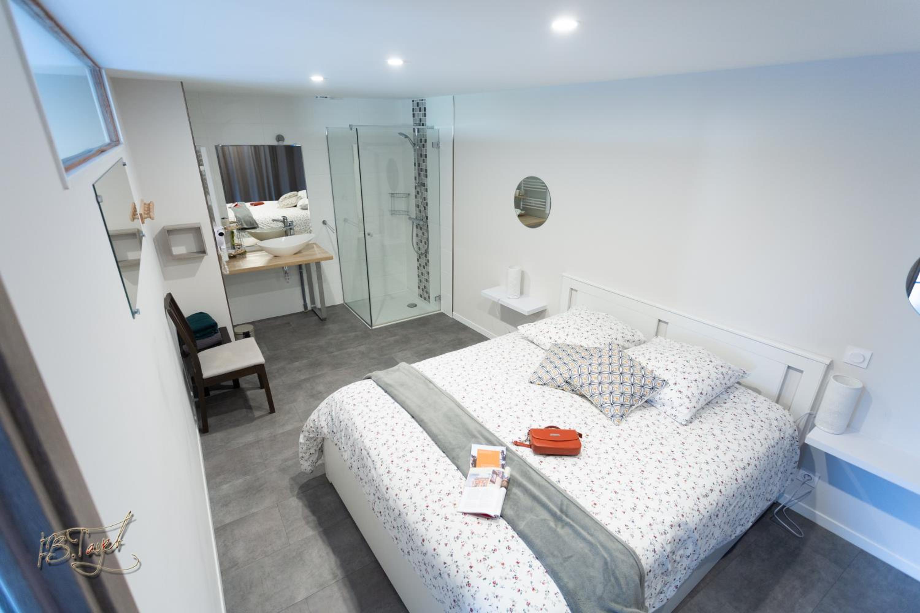 Superior Apartment - Photo 6