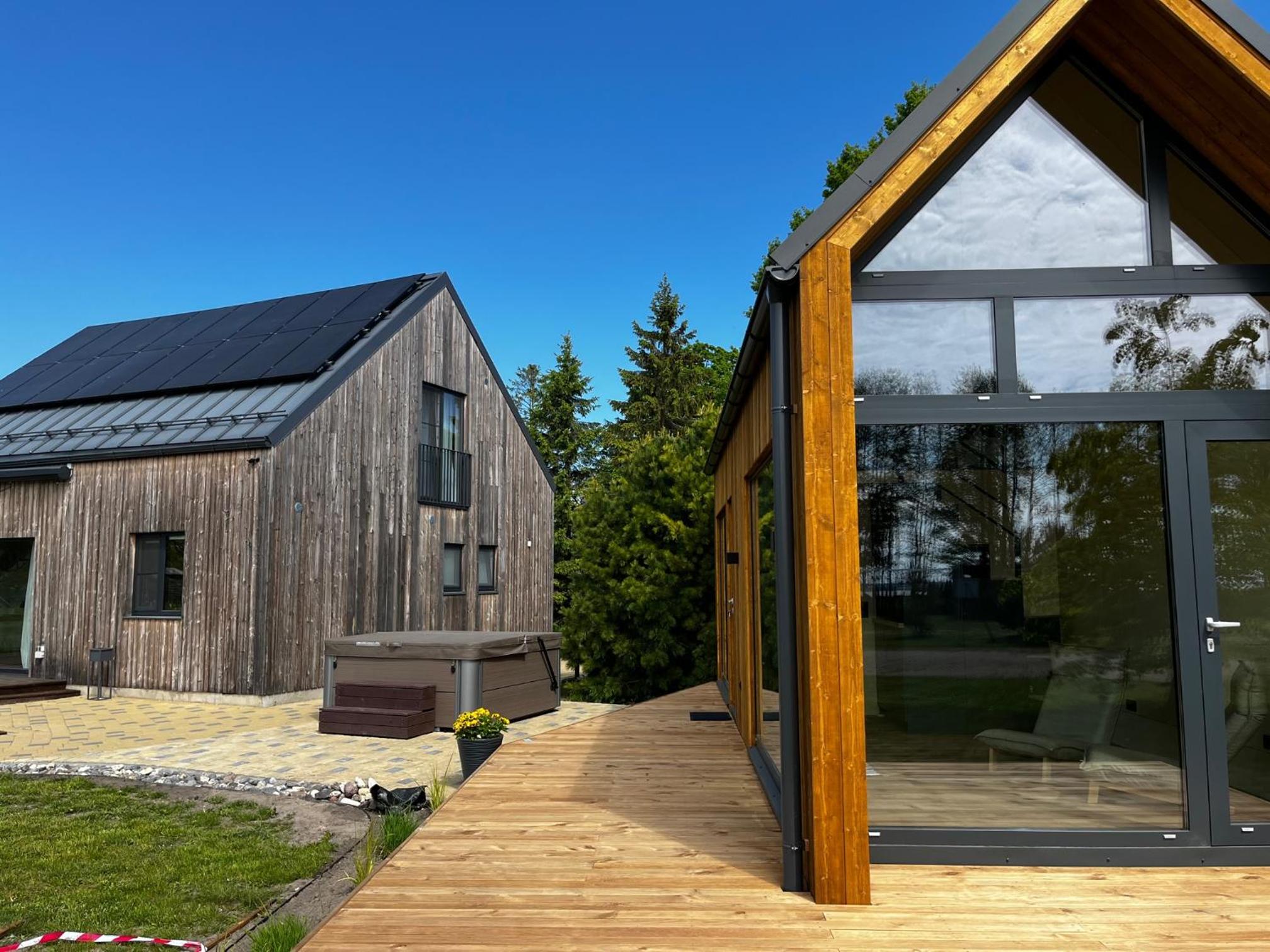 Two-Bedroom House - Photo 3