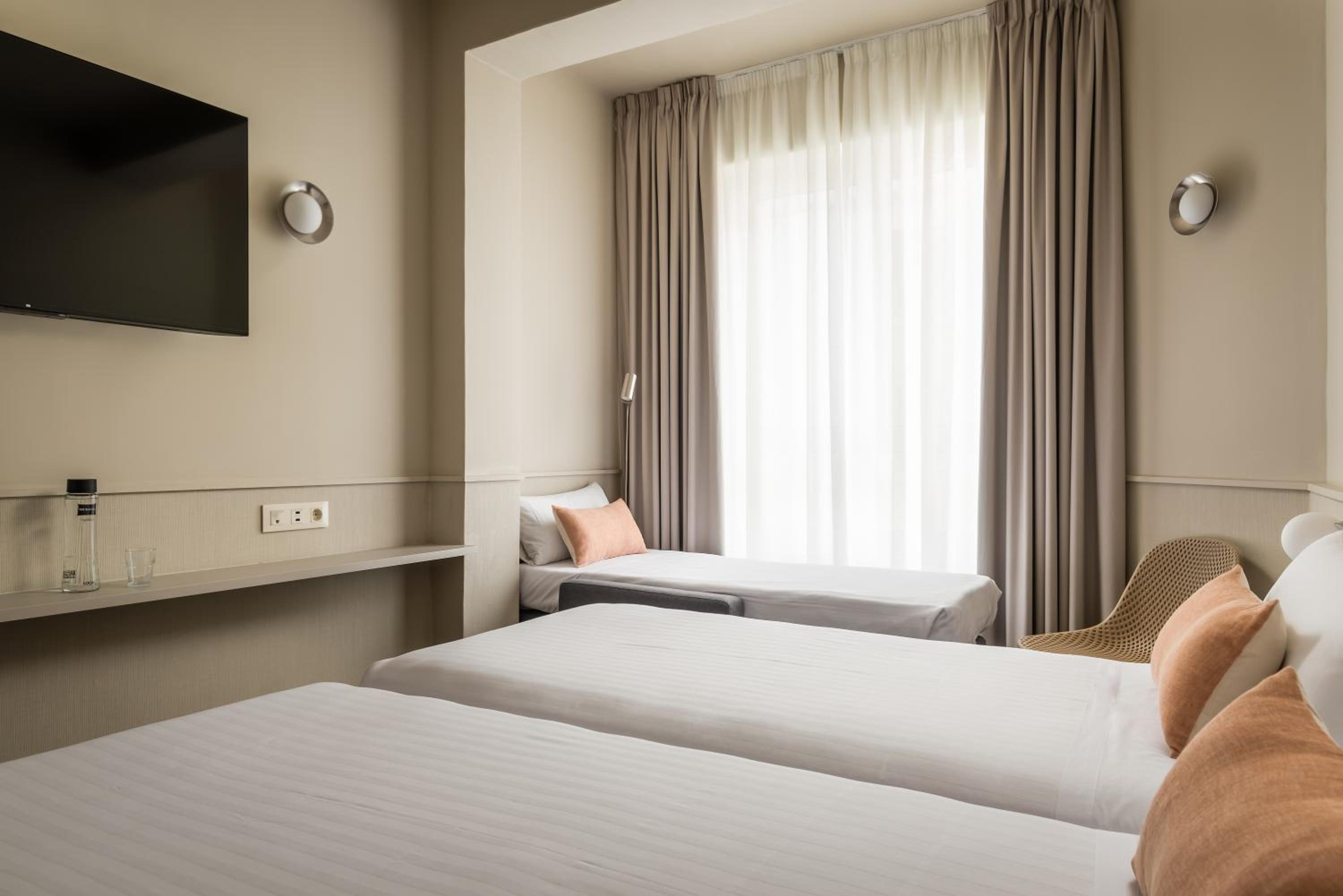 Triple Room - Photo 3