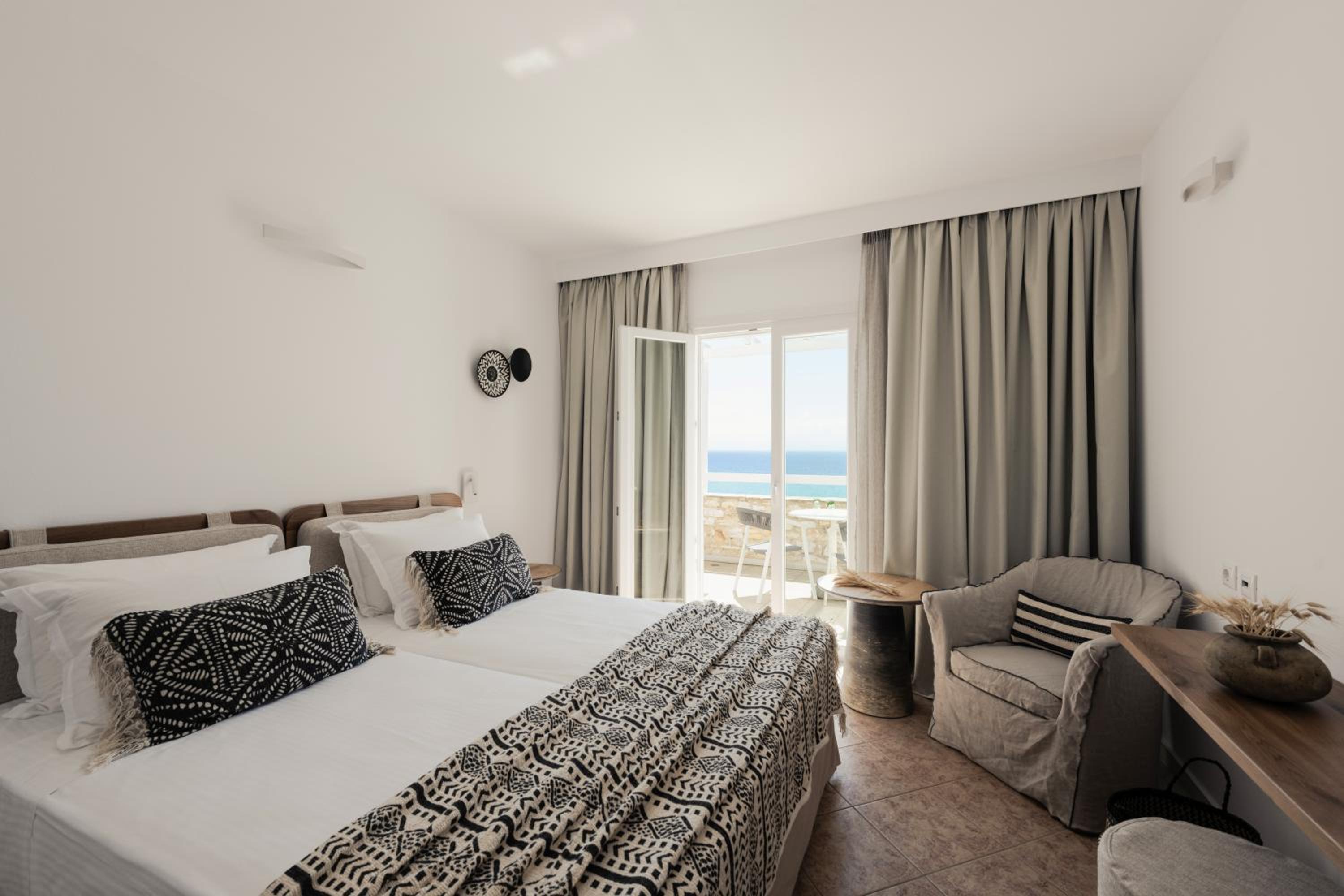Quarto Duplo ou Twin Deluxe com Vista para o Mar