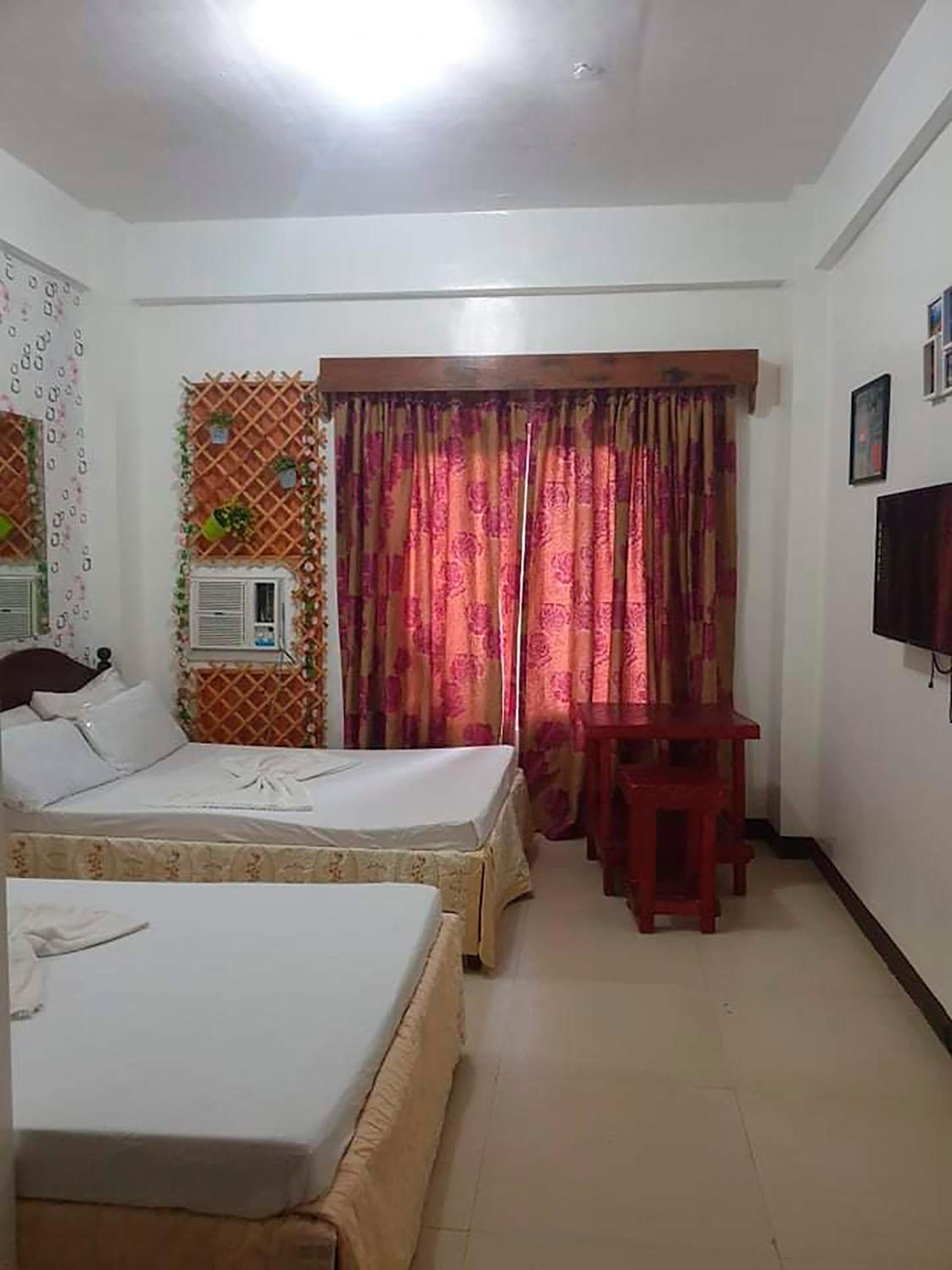 Superior Deluxe Double or Twin Room  photo 2