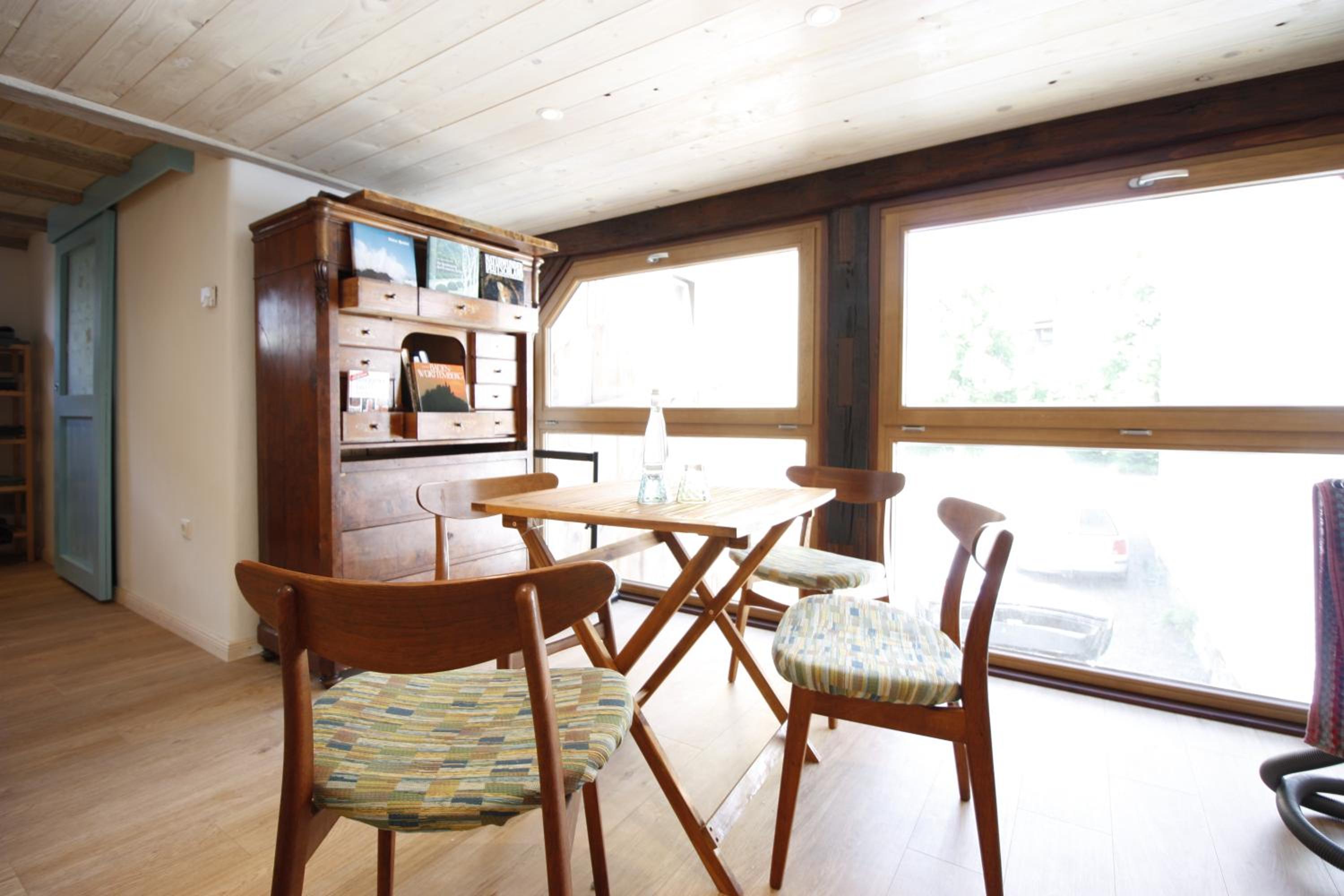 Apartment with Garden View - Photo 8