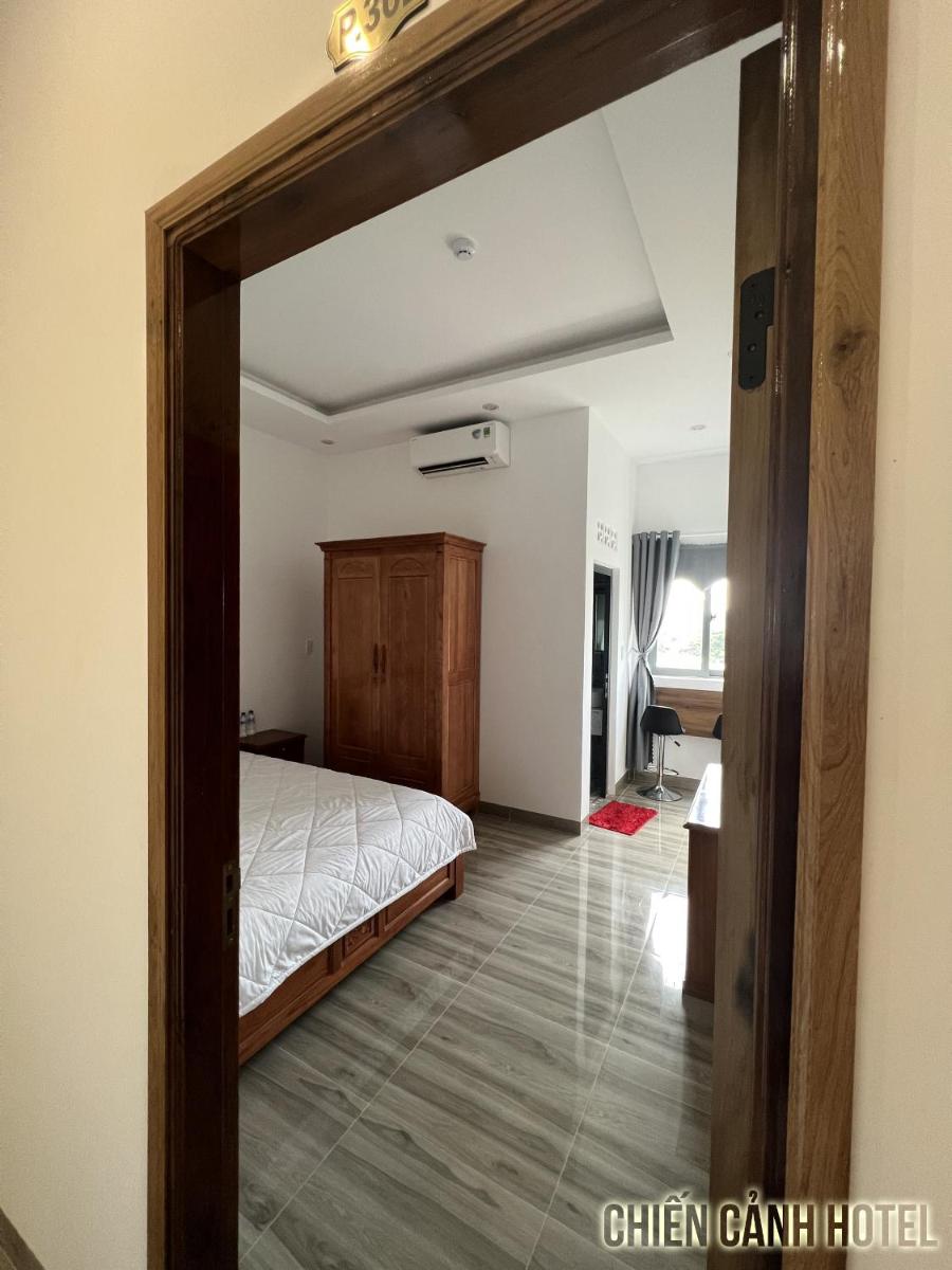 Triple Room with Private Bathroom photo 2