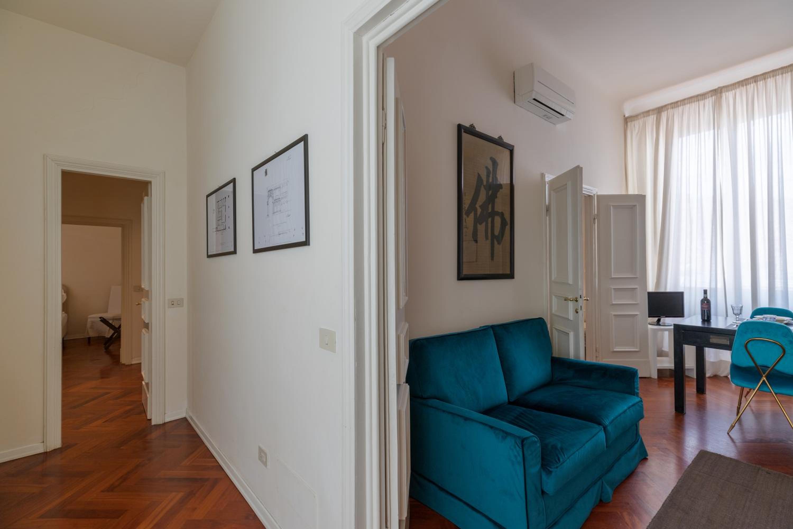 Three-Bedroom Apartment photo 2