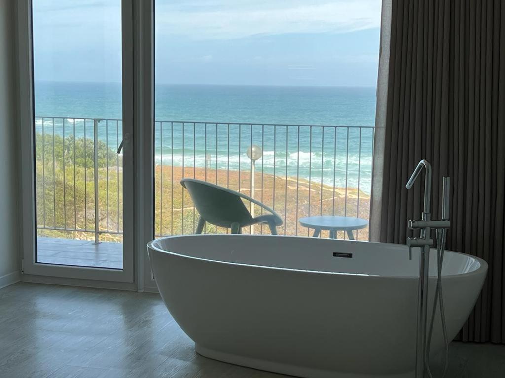 Master Suite with Sea View - Photo 9