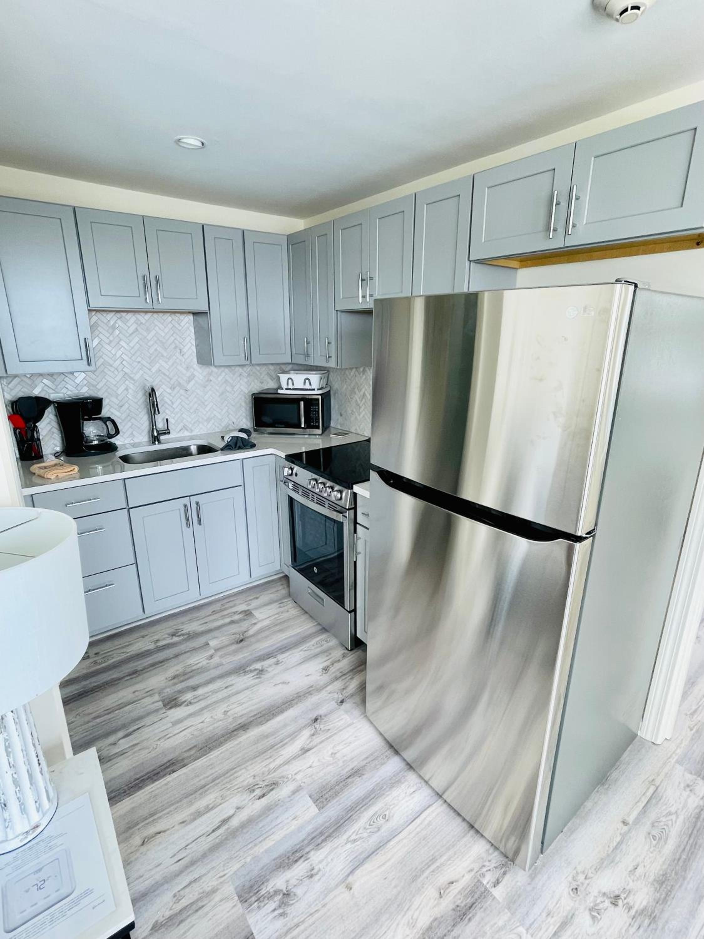 One-Bedroom Apartment - Ocean Front photo 2