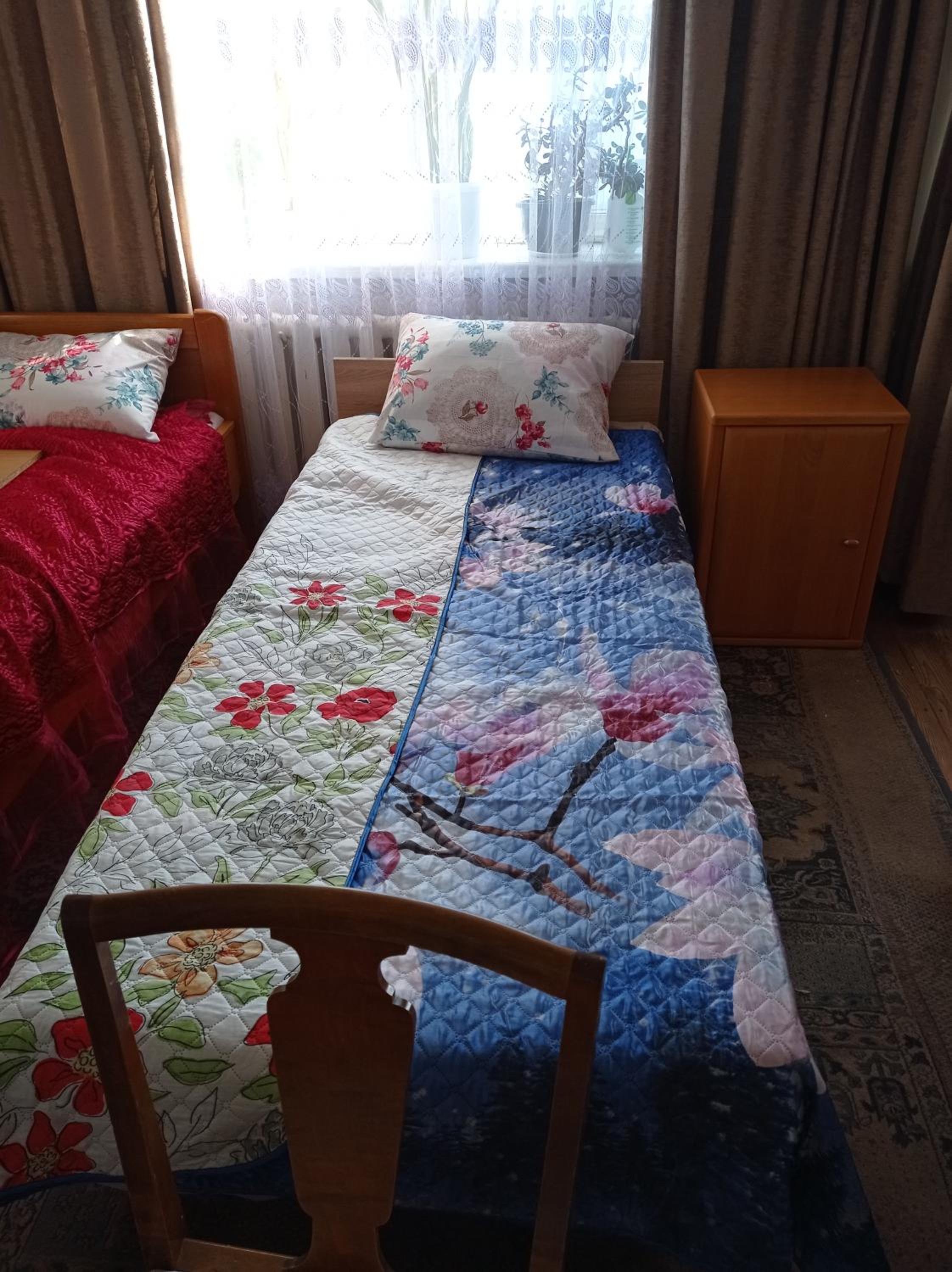 Economy Triple Room - Photo 16