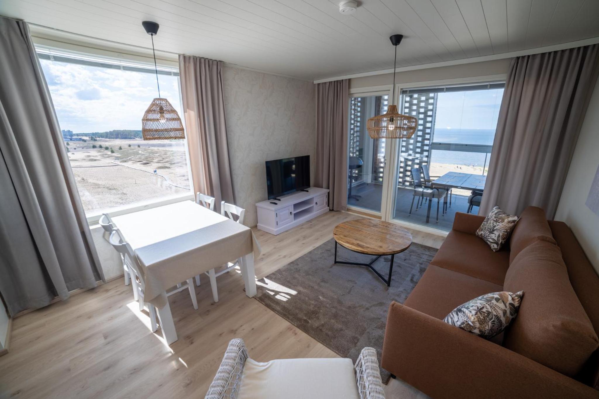Apartment with Sea View - Photo 1