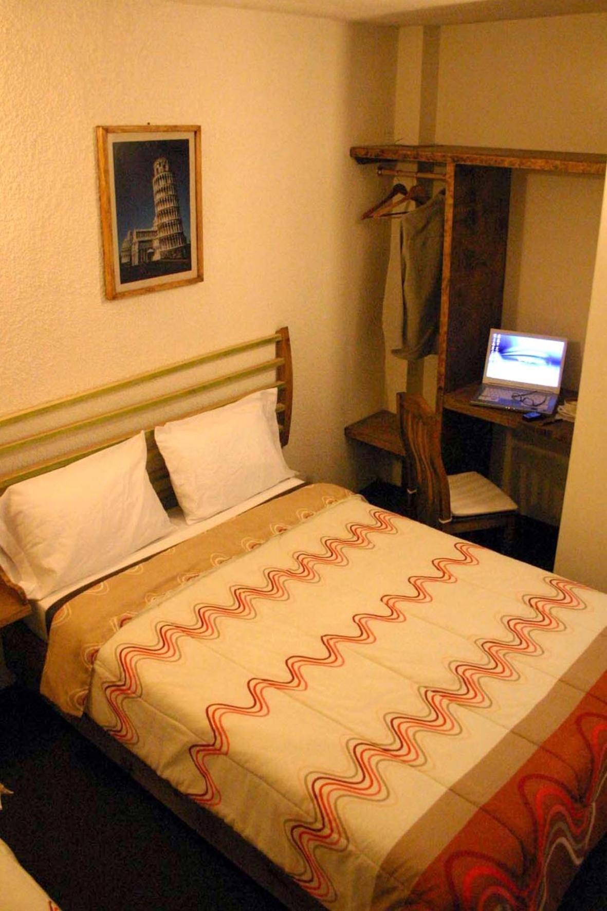 Standard Double Room photo 1